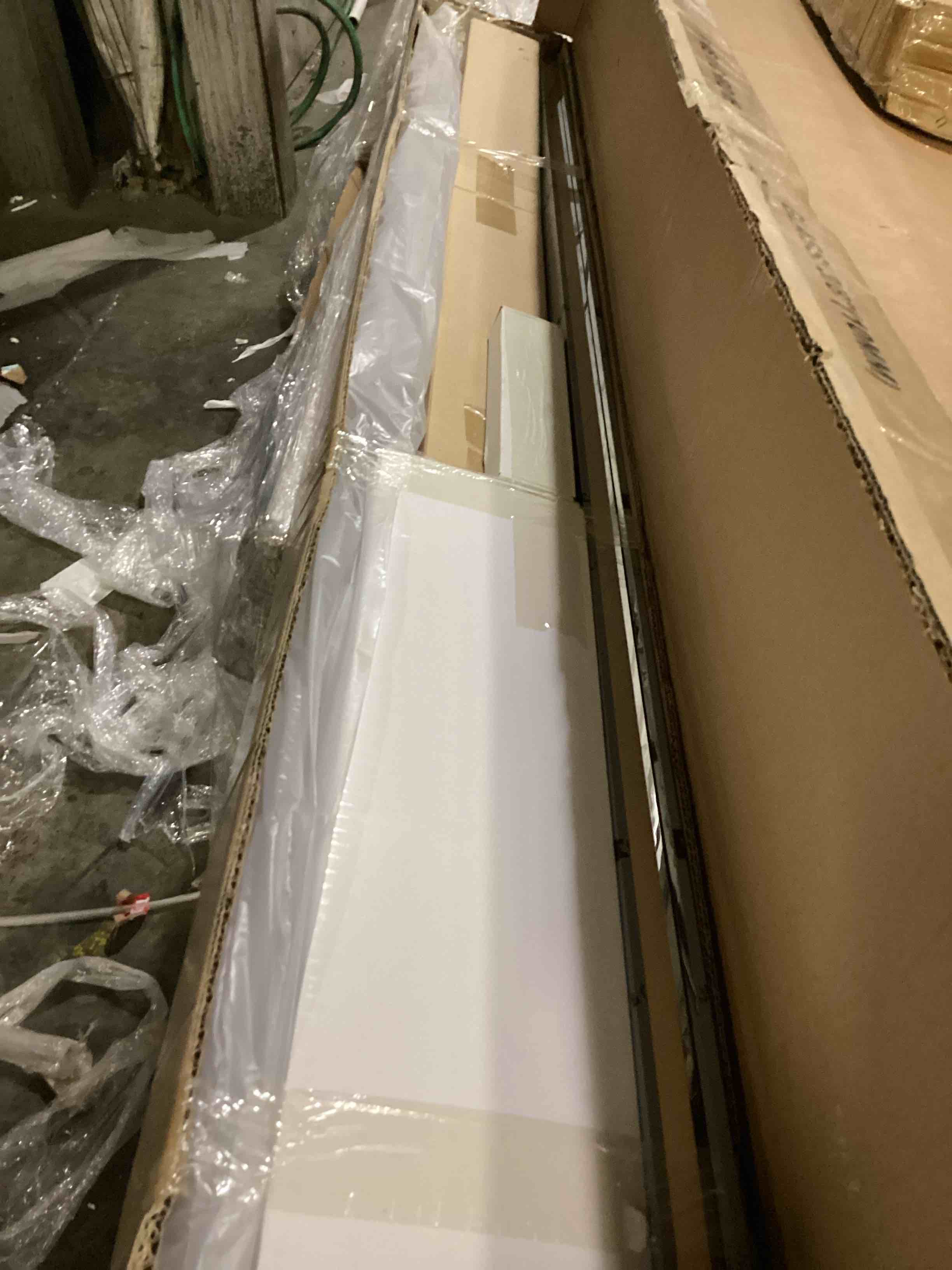 https://s3.amazonaws.com/lotting-images-prod/bidfta/ORG5734907_1722349543508.jpeg