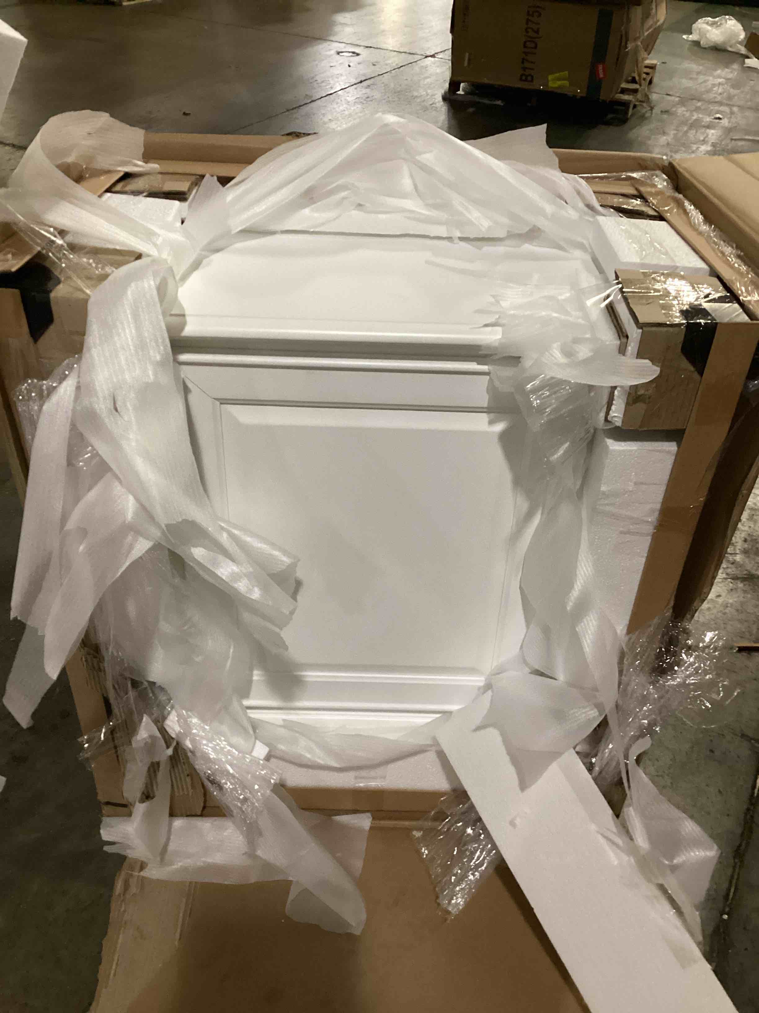 https://s3.amazonaws.com/lotting-images-prod/bidfta/ORG5734917_1722275864531.jpeg