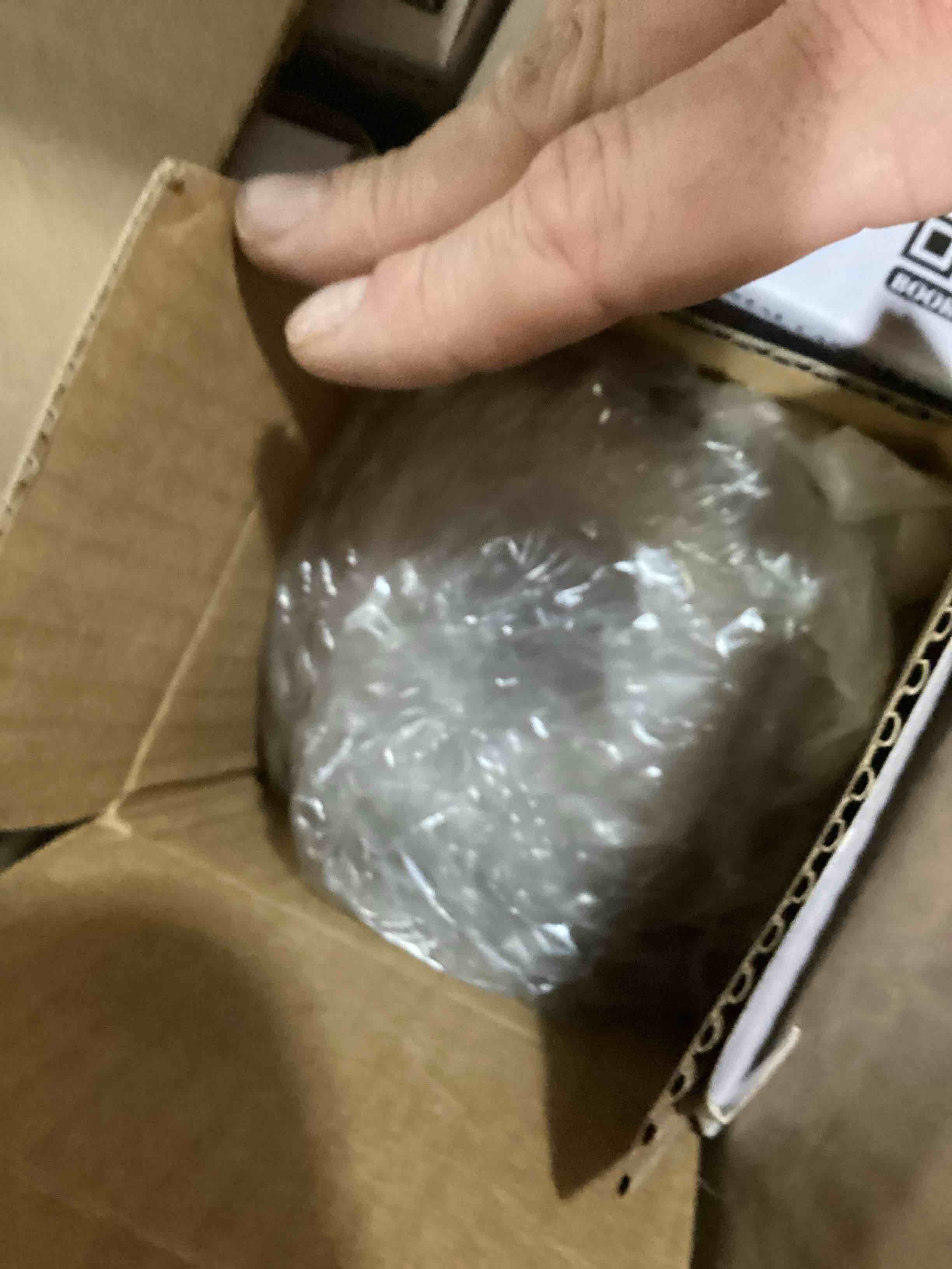 https://s3.amazonaws.com/lotting-images-prod/bidfta/ORG5735341_1716485252356.jpeg