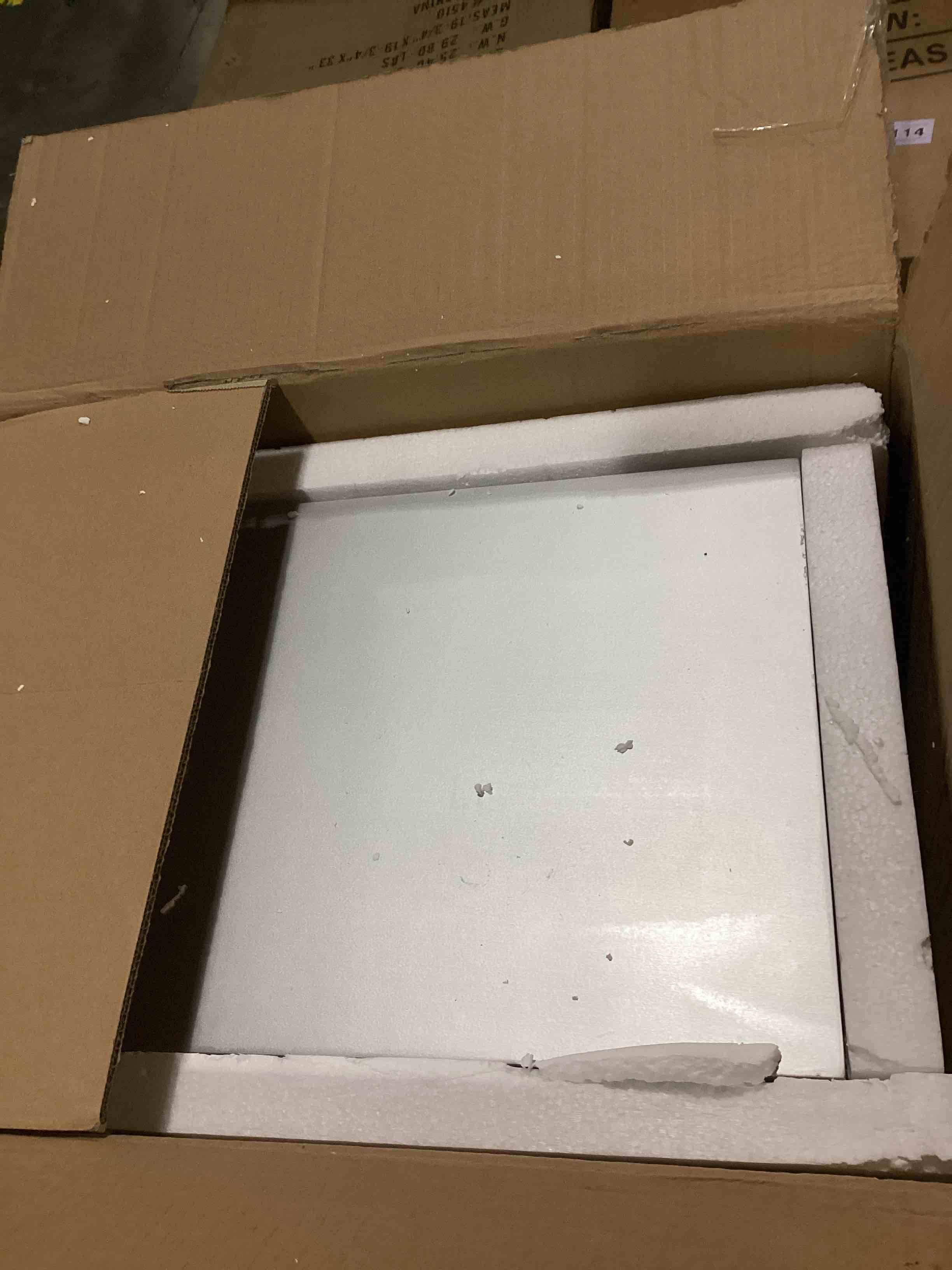 https://s3.amazonaws.com/lotting-images-prod/bidfta/ORG5735581_1716917780172.jpeg