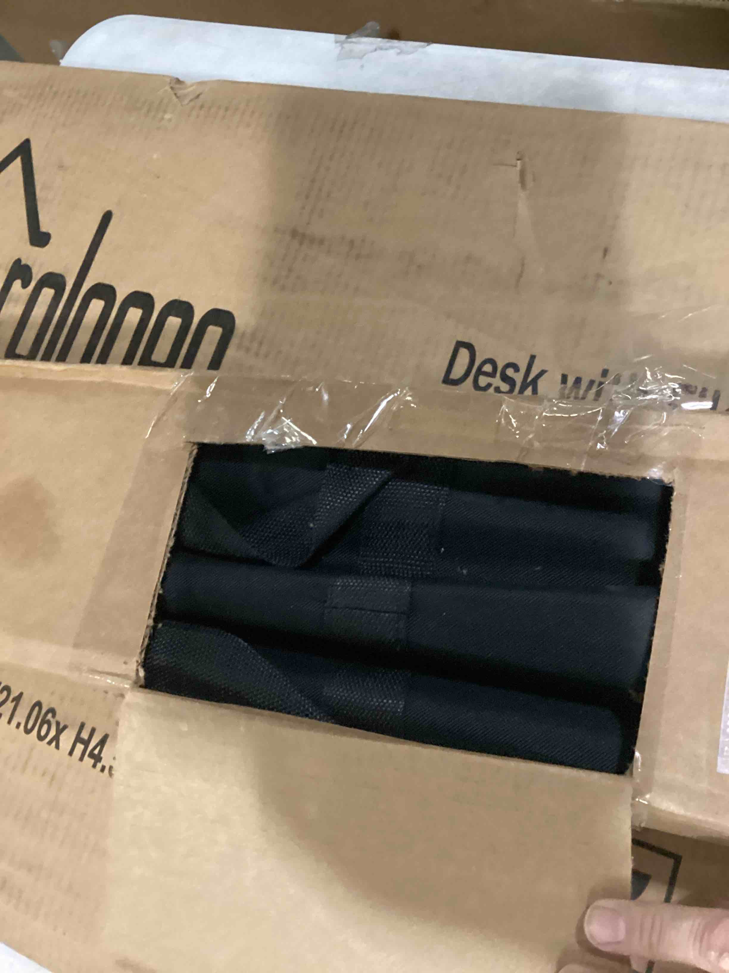https://s3.amazonaws.com/lotting-images-prod/bidfta/ORG5735971_1717261647625.jpeg