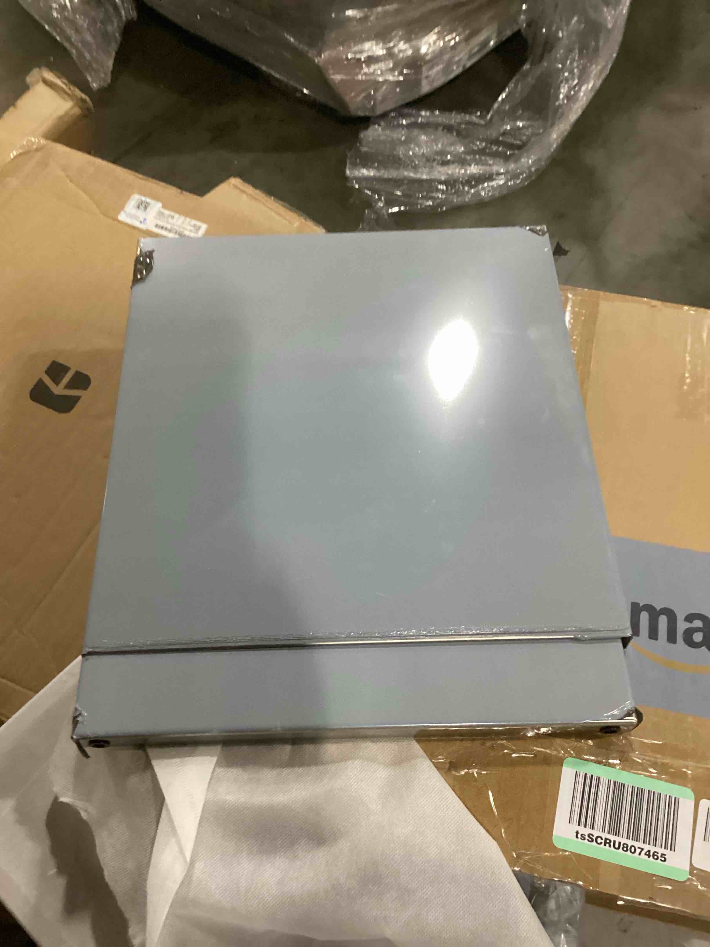 https://s3.amazonaws.com/lotting-images-prod/bidfta/ORG5736468_1715774940044.jpeg