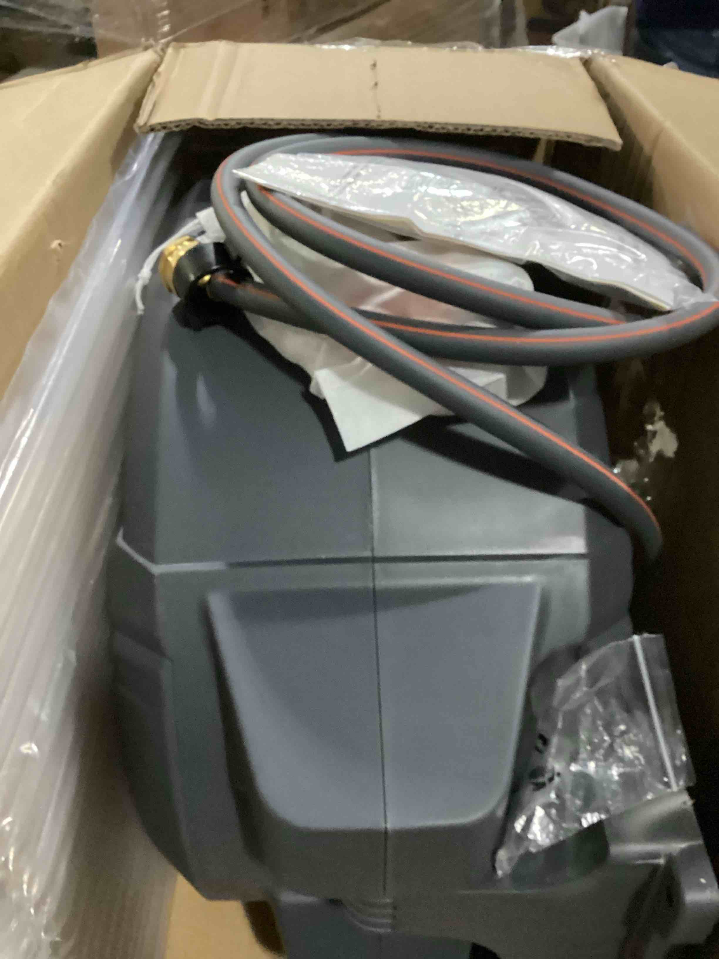 https://s3.amazonaws.com/lotting-images-prod/bidfta/ORG5736725_1715967640542.jpeg