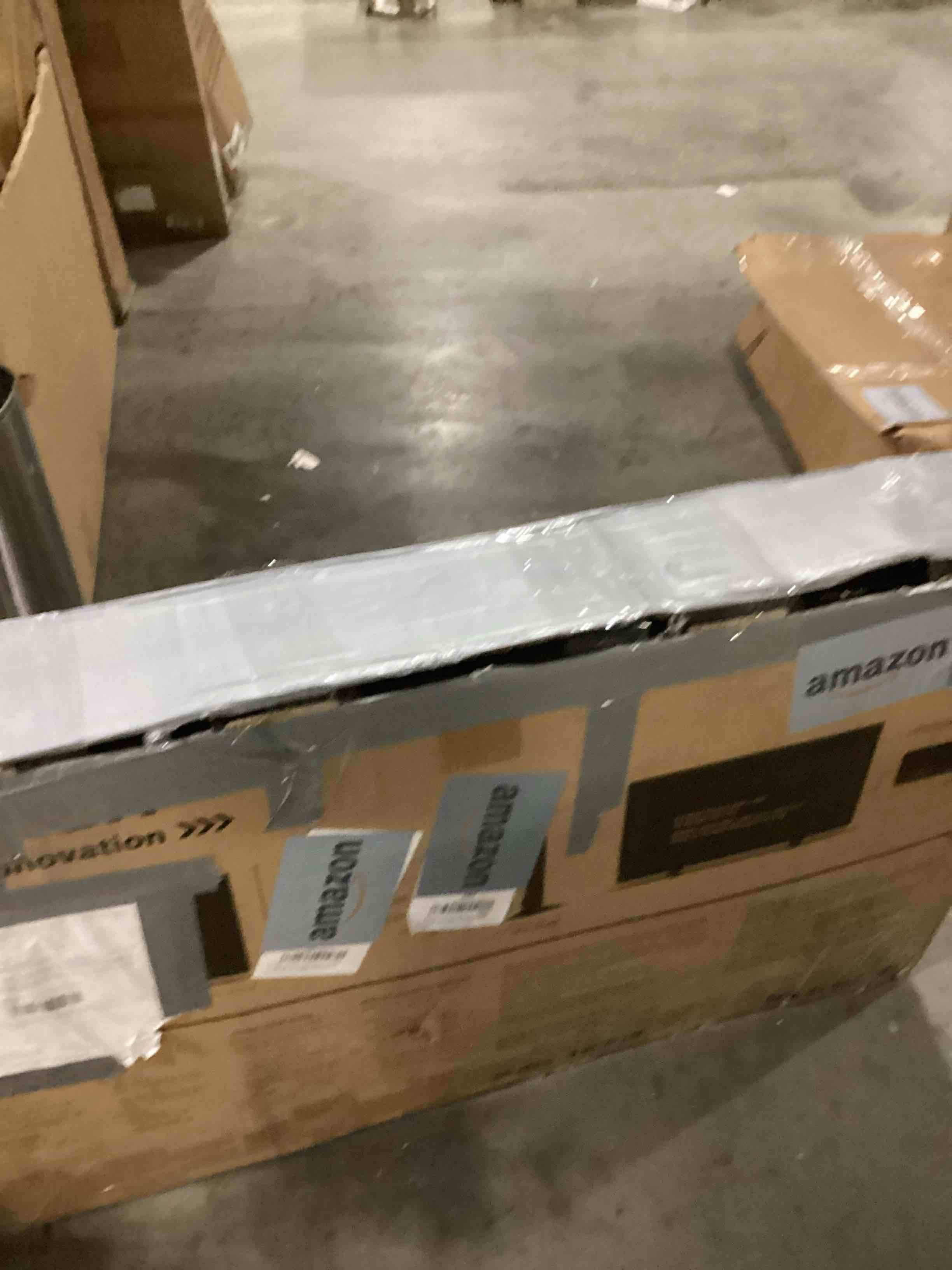 https://s3.amazonaws.com/lotting-images-prod/bidfta/ORG5736843_1716206530395.jpeg