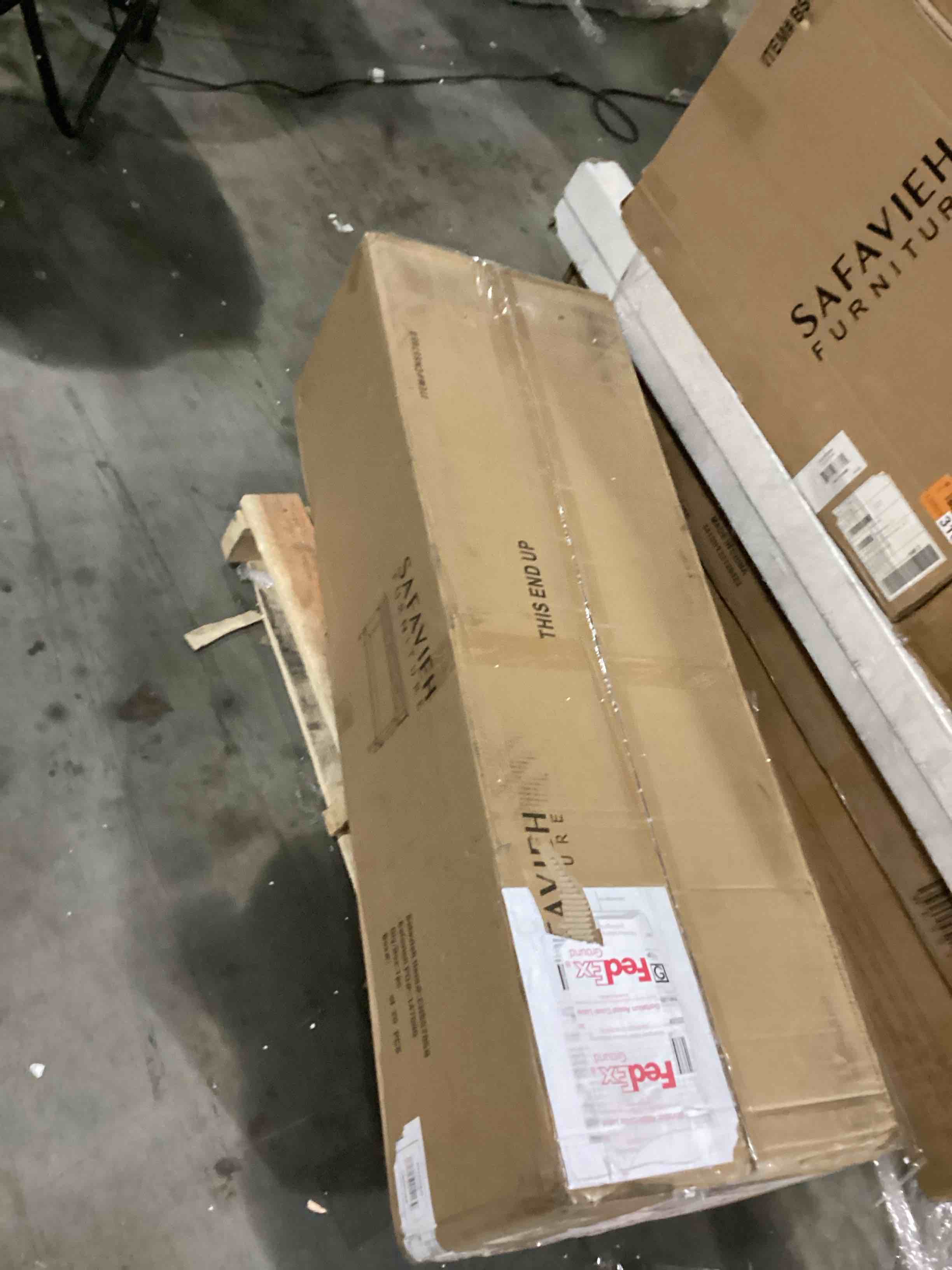 https://s3.amazonaws.com/lotting-images-prod/bidfta/ORG5737229_1716556095944.jpeg