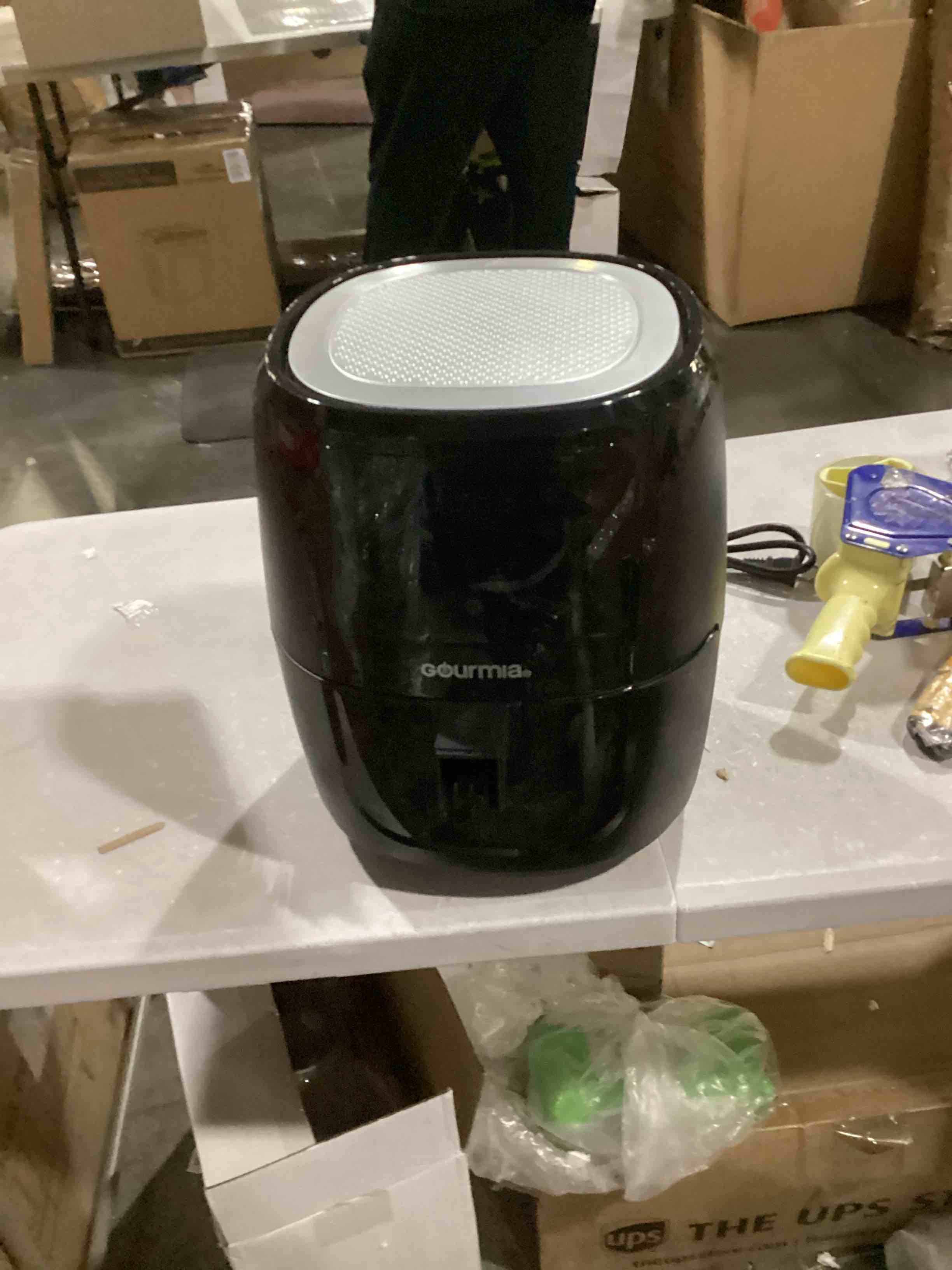 https://s3.amazonaws.com/lotting-images-prod/bidfta/ORG5737244_1716562058645.jpeg