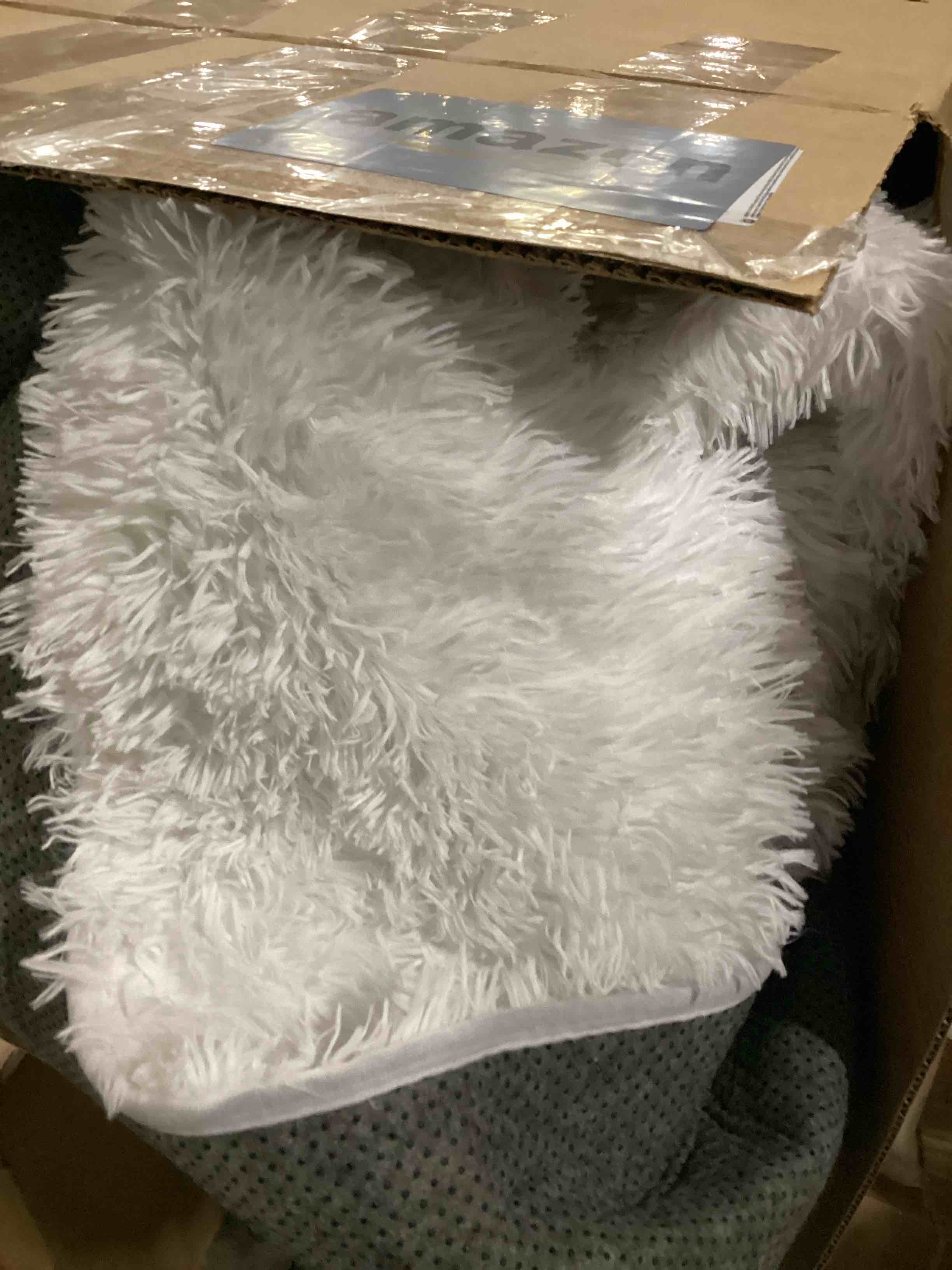 https://s3.amazonaws.com/lotting-images-prod/bidfta/ORG5737830_1717441724675.jpeg