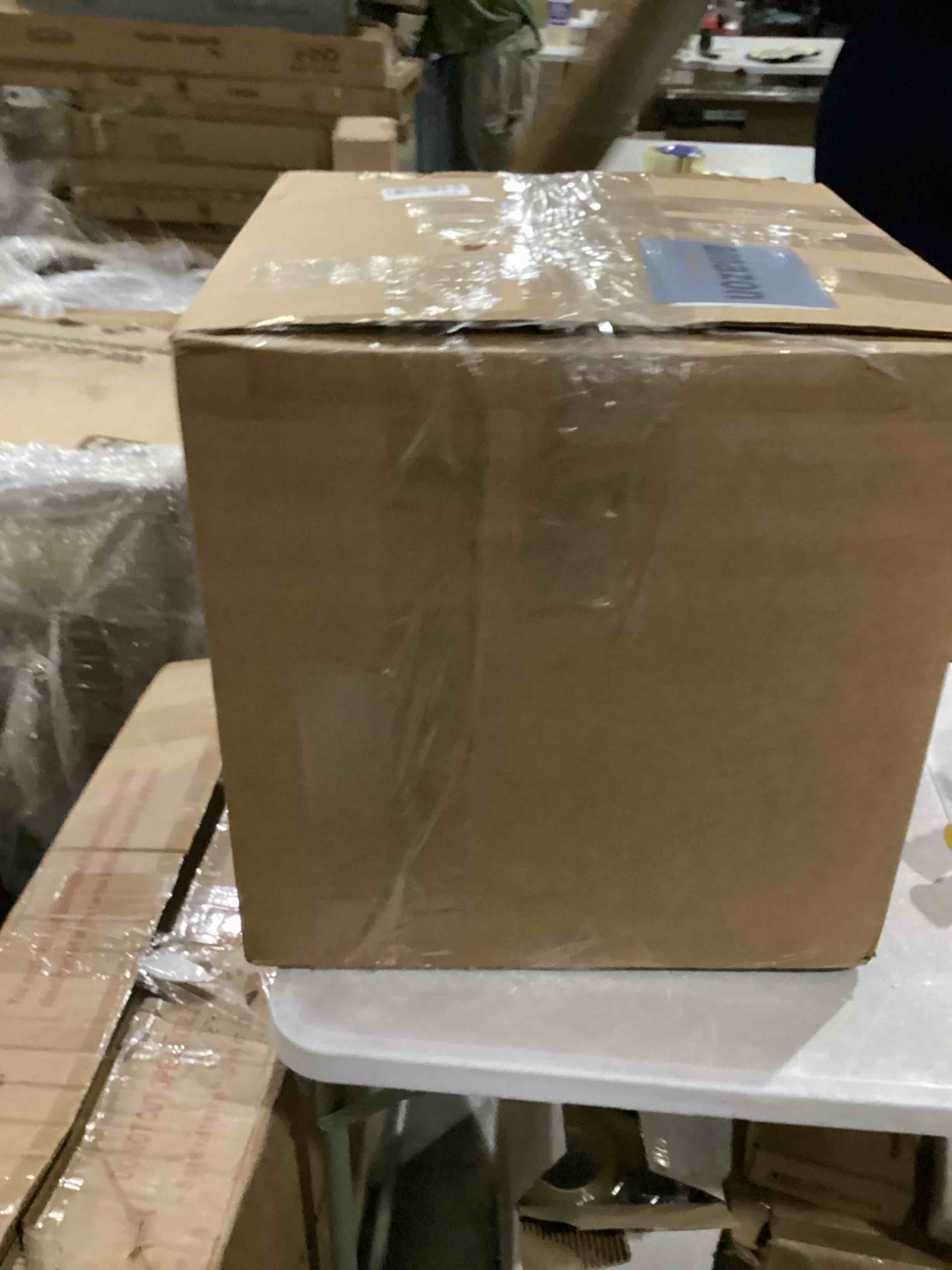 https://s3.amazonaws.com/lotting-images-prod/bidfta/ORG5737830_1717441780216.jpeg