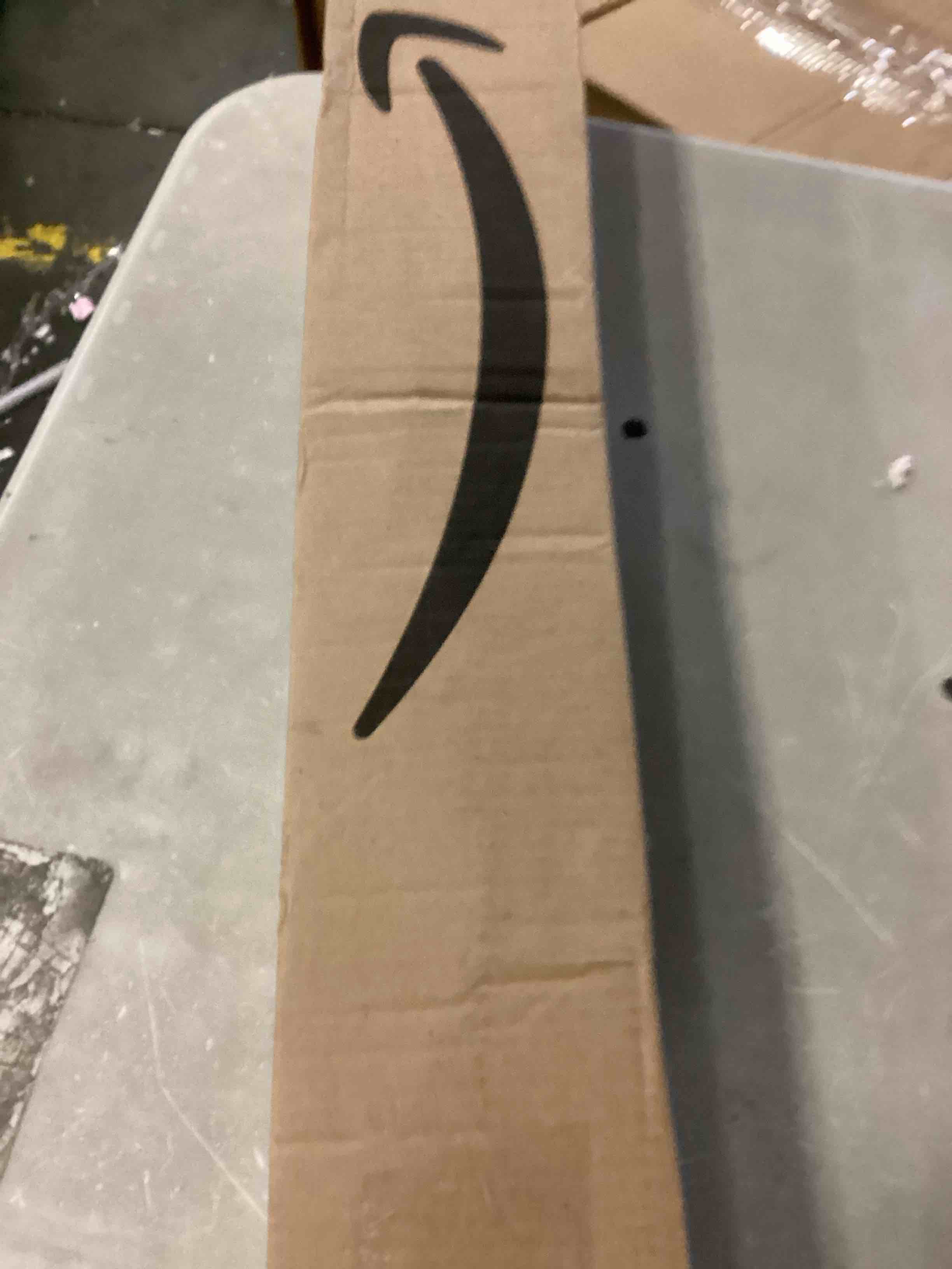 https://s3.amazonaws.com/lotting-images-prod/bidfta/ORG5738081_1715701746713.jpeg