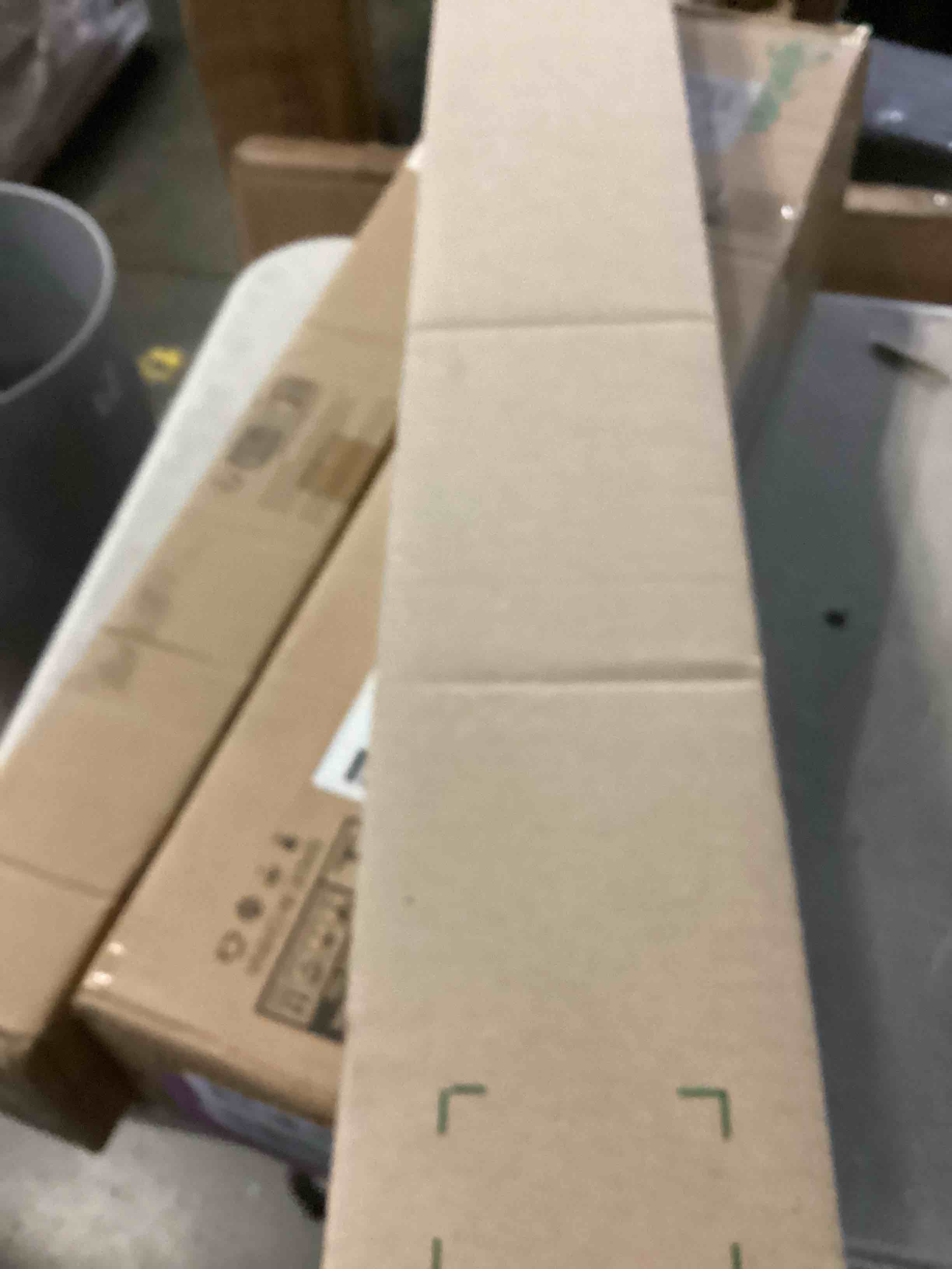 https://s3.amazonaws.com/lotting-images-prod/bidfta/ORG5738093_1715705591778.jpeg