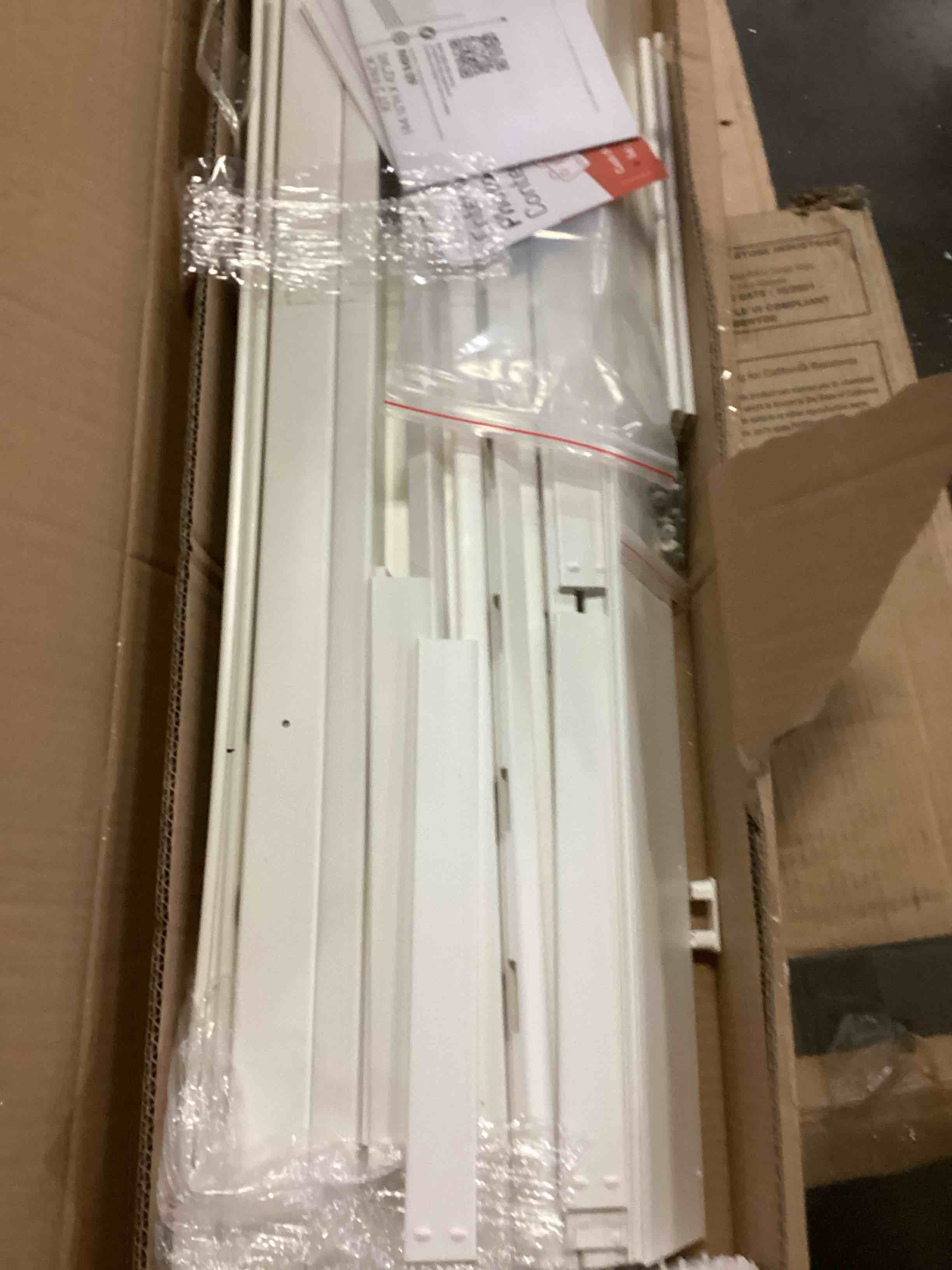 https://s3.amazonaws.com/lotting-images-prod/bidfta/ORG5738481_1715973962942.jpeg