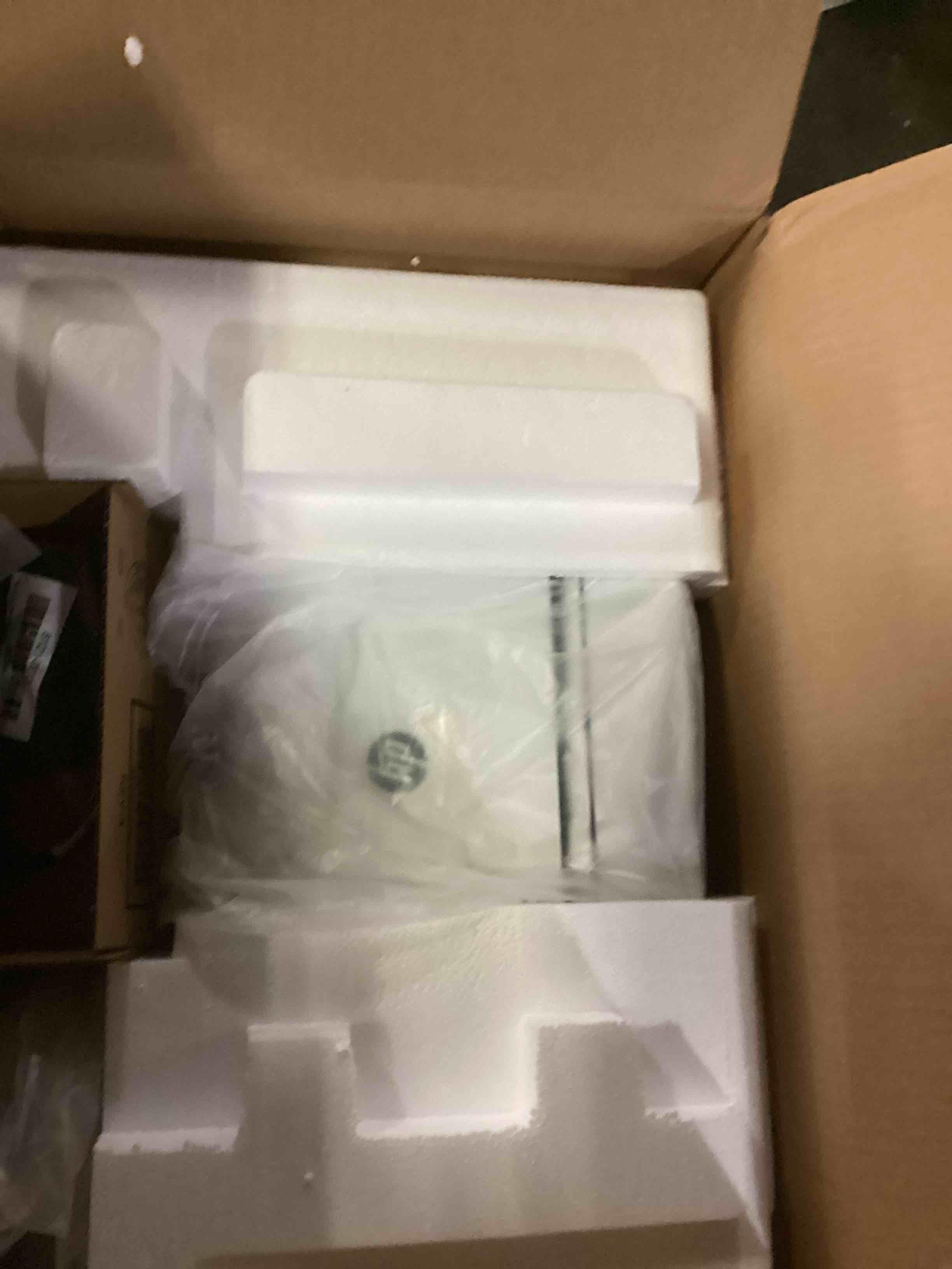 https://s3.amazonaws.com/lotting-images-prod/bidfta/ORG5739340_1716899909578.jpeg