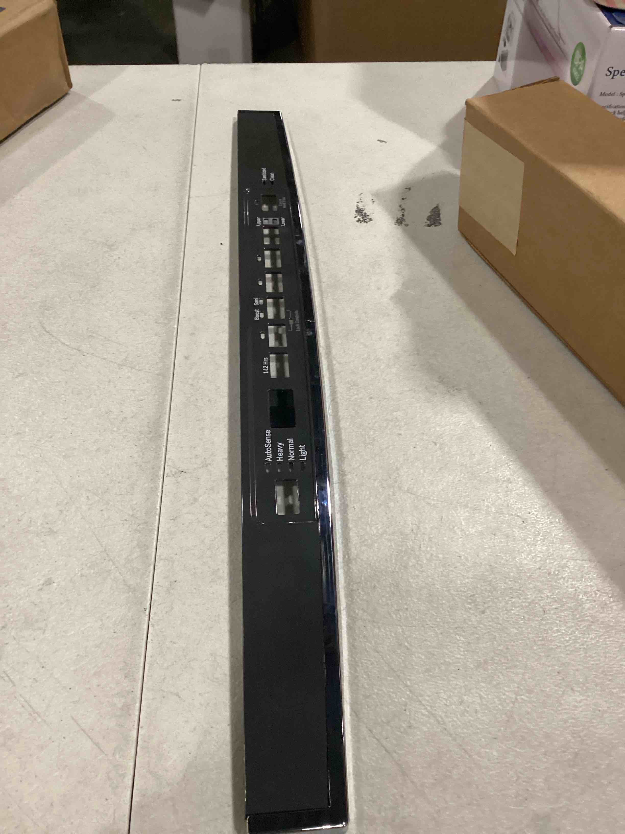 https://s3.amazonaws.com/lotting-images-prod/bidfta/ORG5740106_1716915591679.jpeg