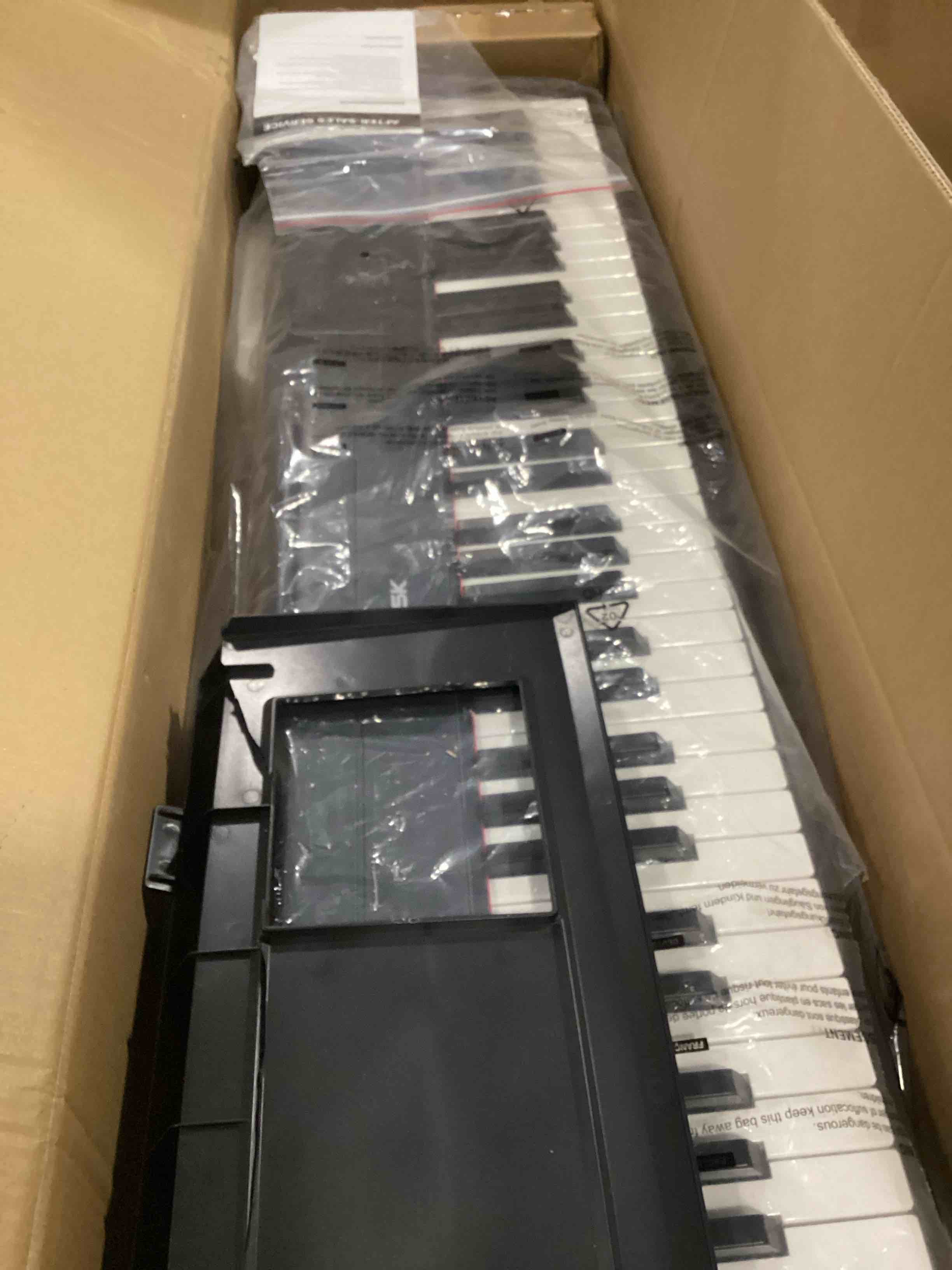 https://s3.amazonaws.com/lotting-images-prod/bidfta/ORG5740365_1717080634883.jpeg