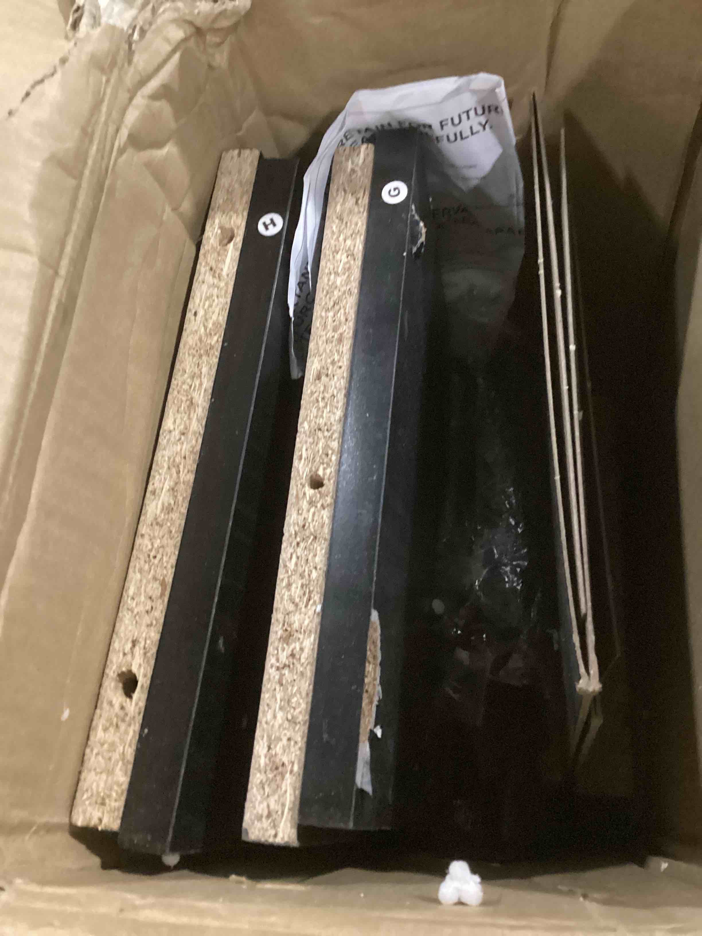 https://s3.amazonaws.com/lotting-images-prod/bidfta/ORG5740488_1717167978398.jpeg