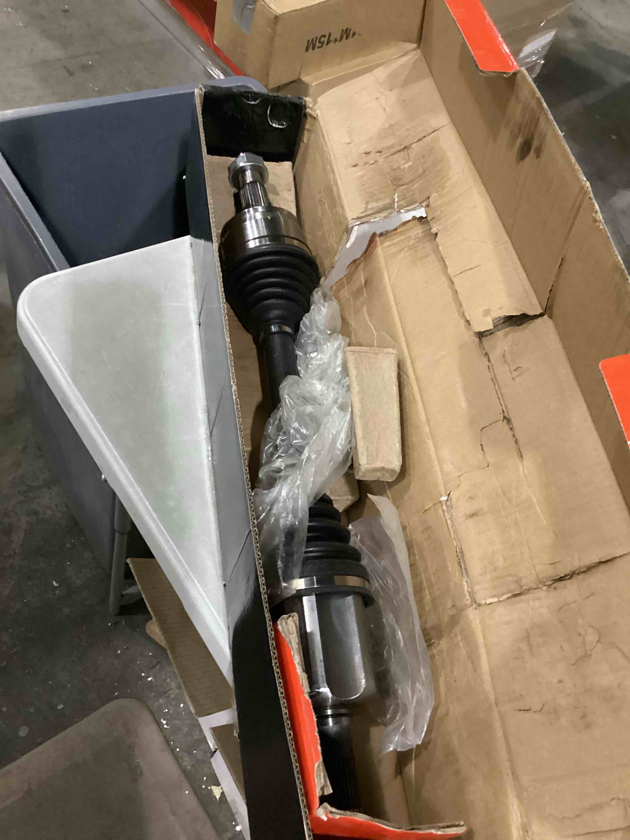 https://s3.amazonaws.com/lotting-images-prod/bidfta/ORG5741349_1716306339708.jpeg