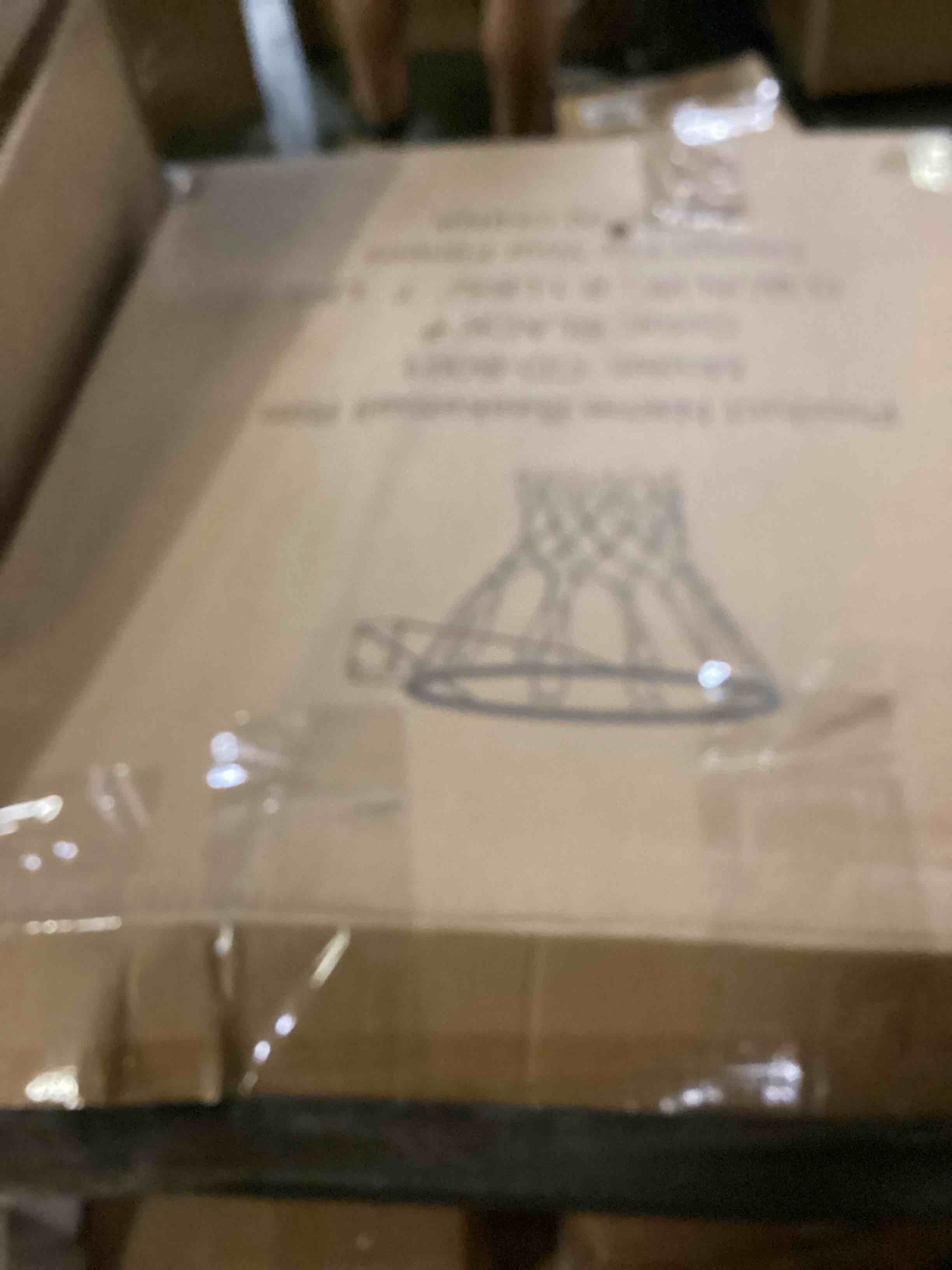https://s3.amazonaws.com/lotting-images-prod/bidfta/ORG5742698_1716032548923.jpeg