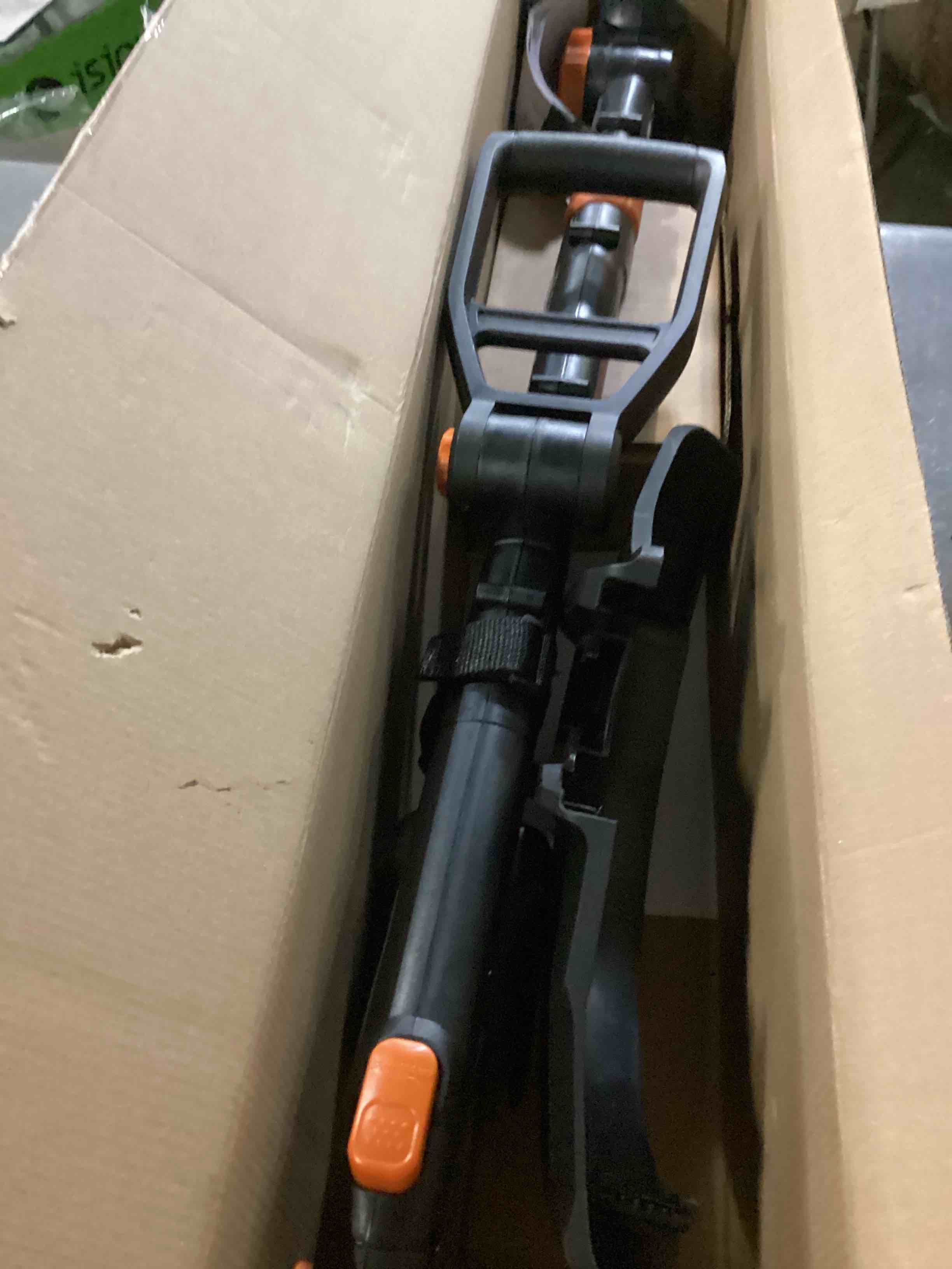 https://s3.amazonaws.com/lotting-images-prod/bidfta/ORG5742756_1716044409903.jpeg
