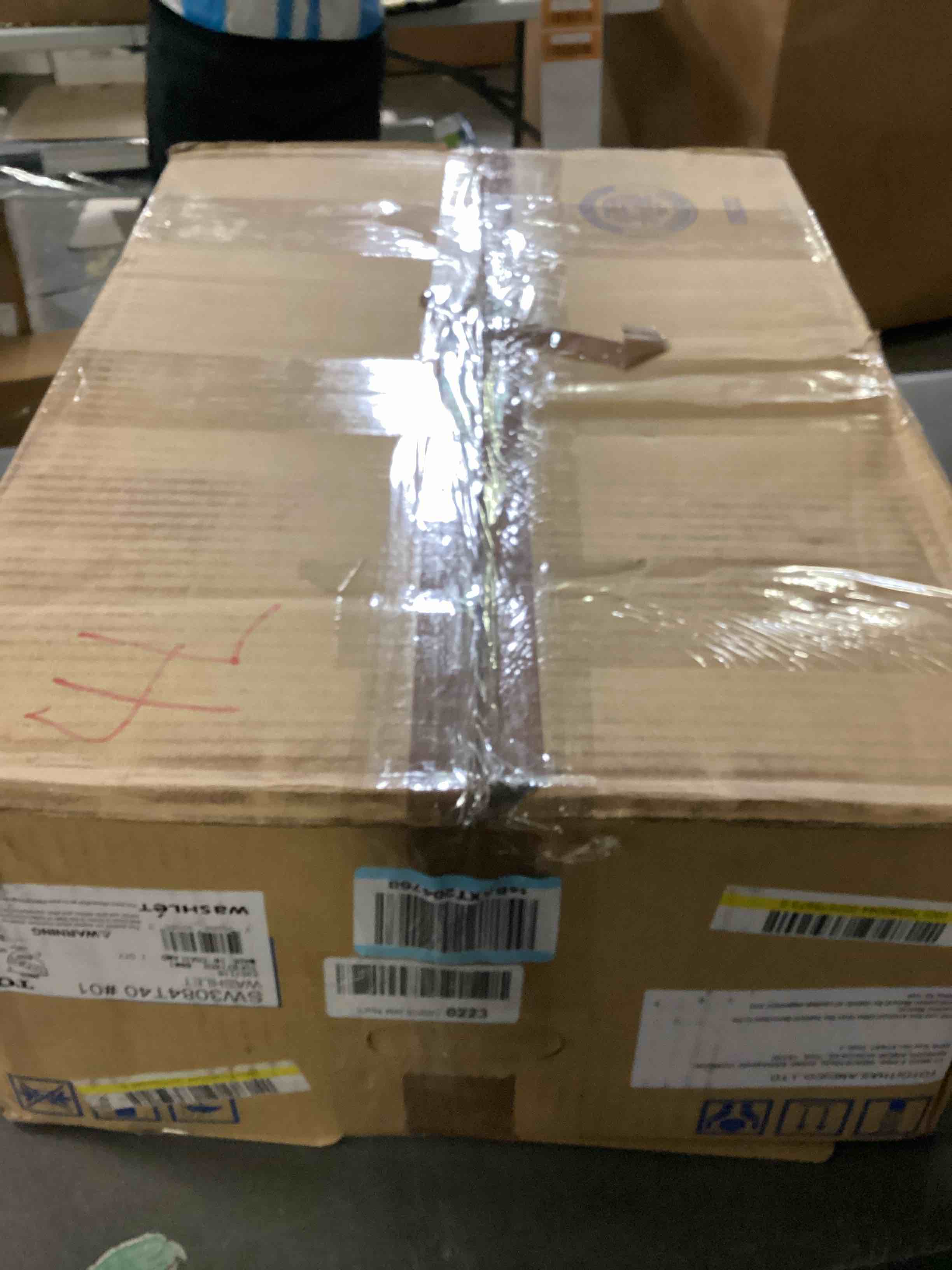 https://s3.amazonaws.com/lotting-images-prod/bidfta/ORG5742861_1716211329449.jpeg