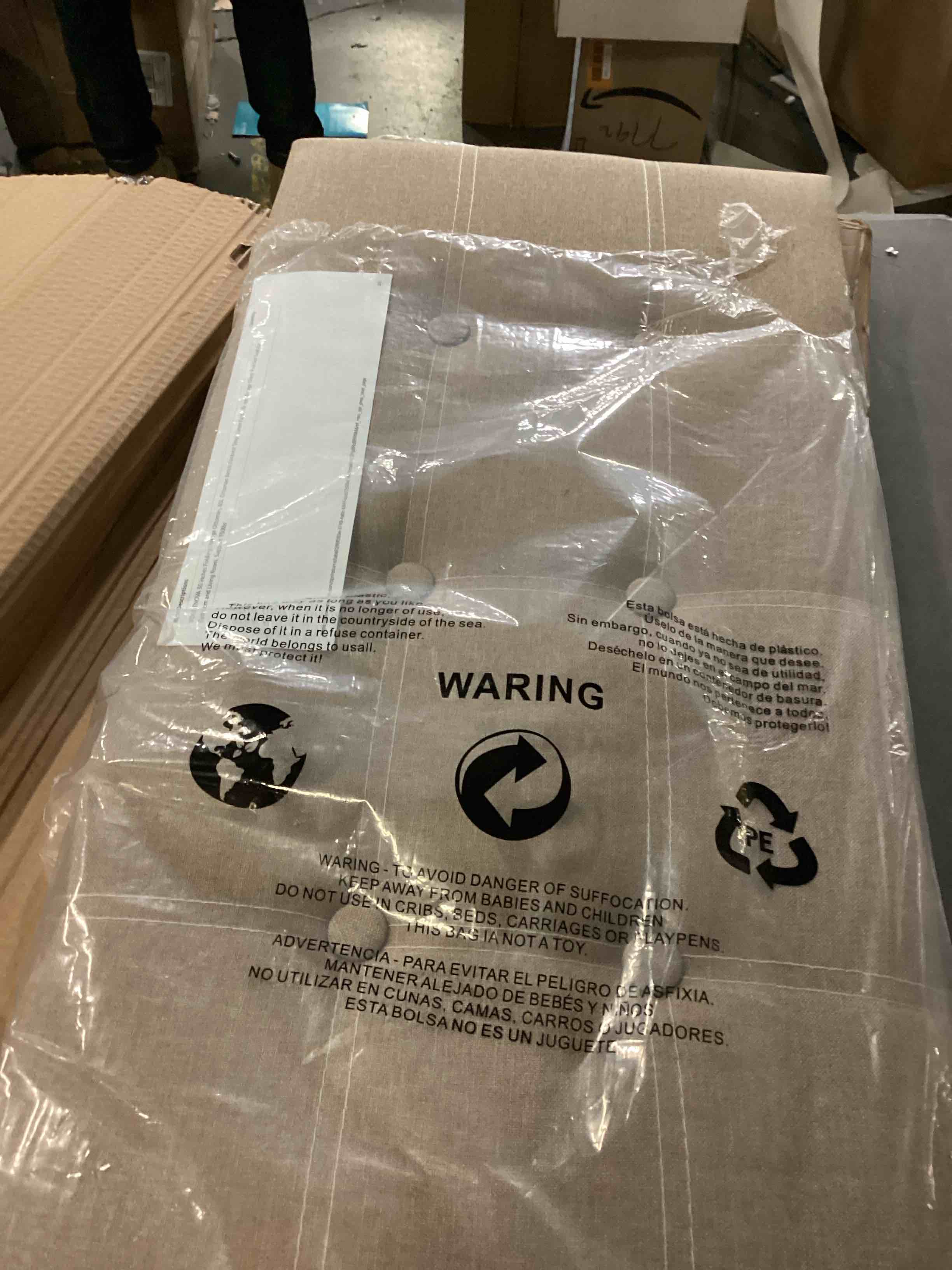 https://s3.amazonaws.com/lotting-images-prod/bidfta/ORG5742995_1716299372621.jpeg