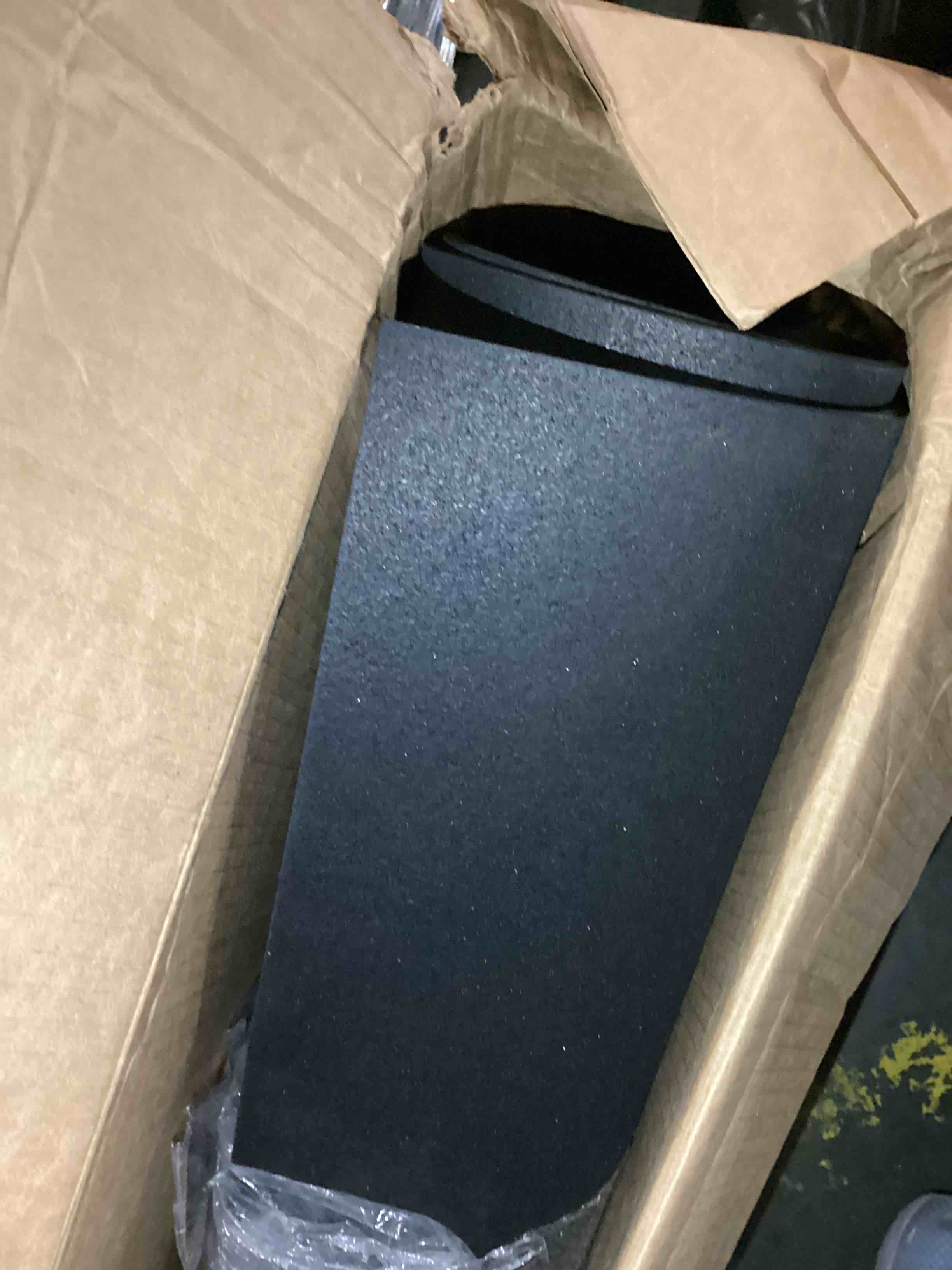 https://s3.amazonaws.com/lotting-images-prod/bidfta/ORG5743755_1717160818032.jpeg