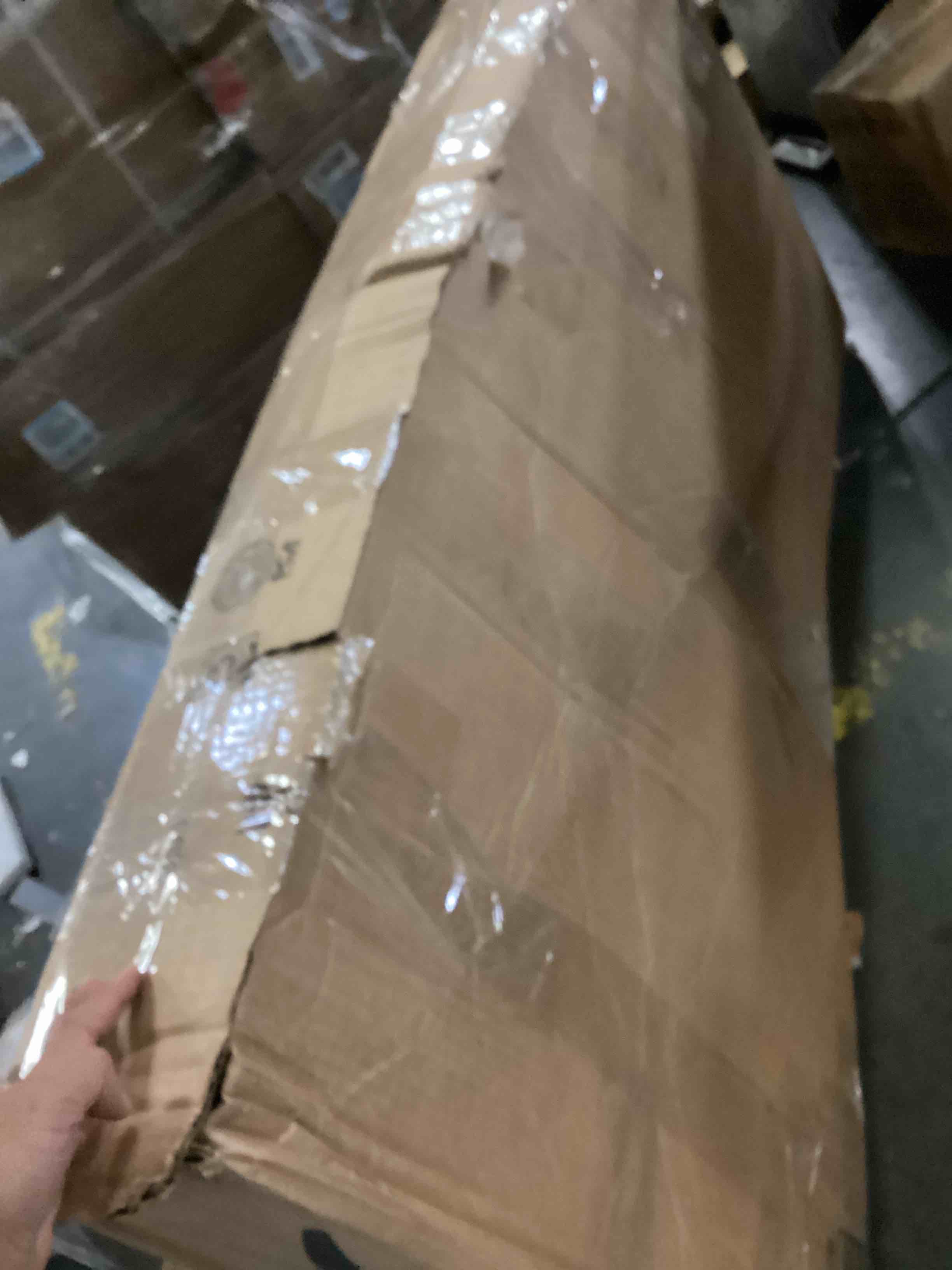https://s3.amazonaws.com/lotting-images-prod/bidfta/ORG5743755_1717160862464.jpeg