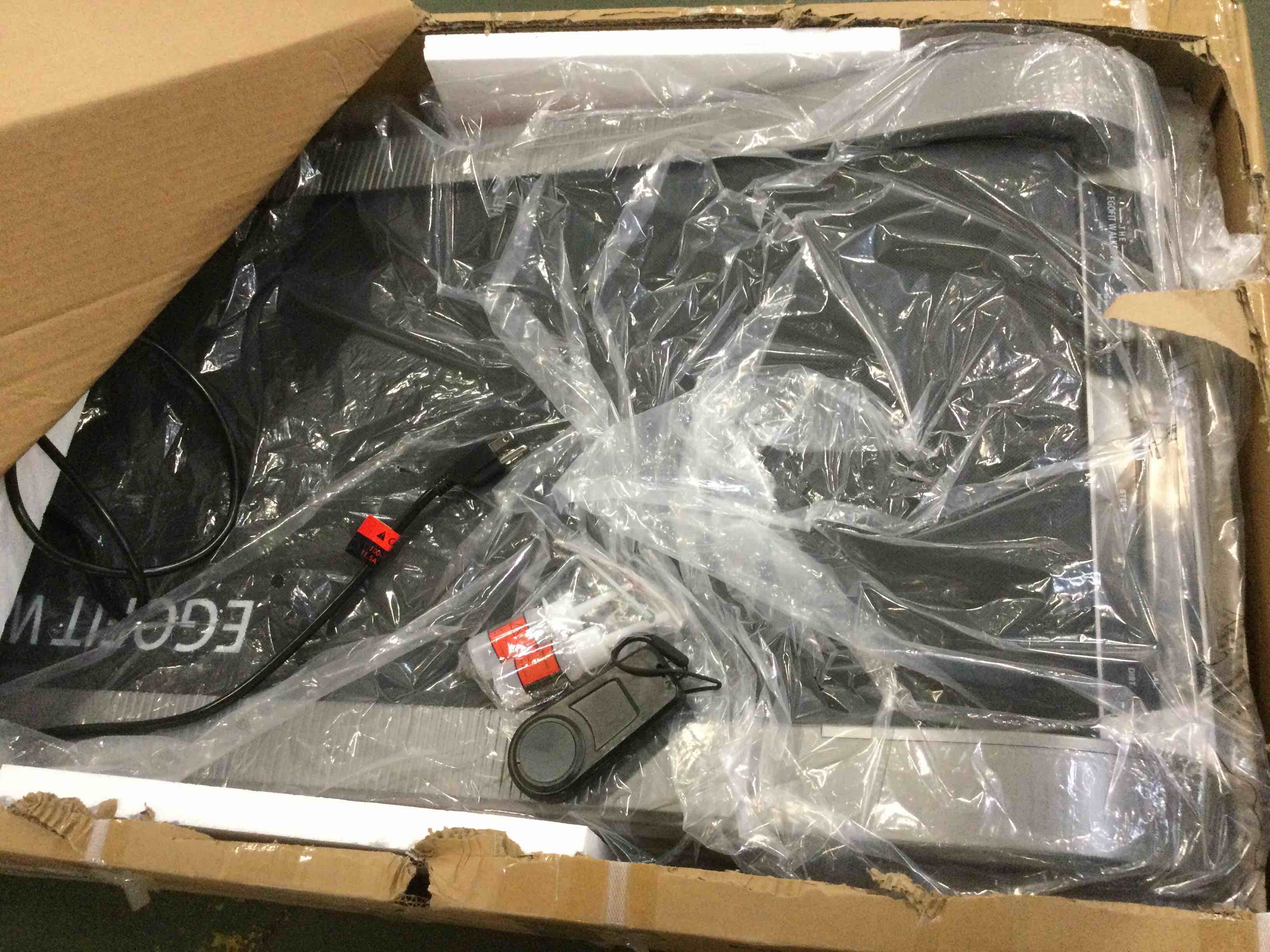 https://s3.amazonaws.com/lotting-images-prod/bidfta/ORG5744111_1706627265524.jpeg