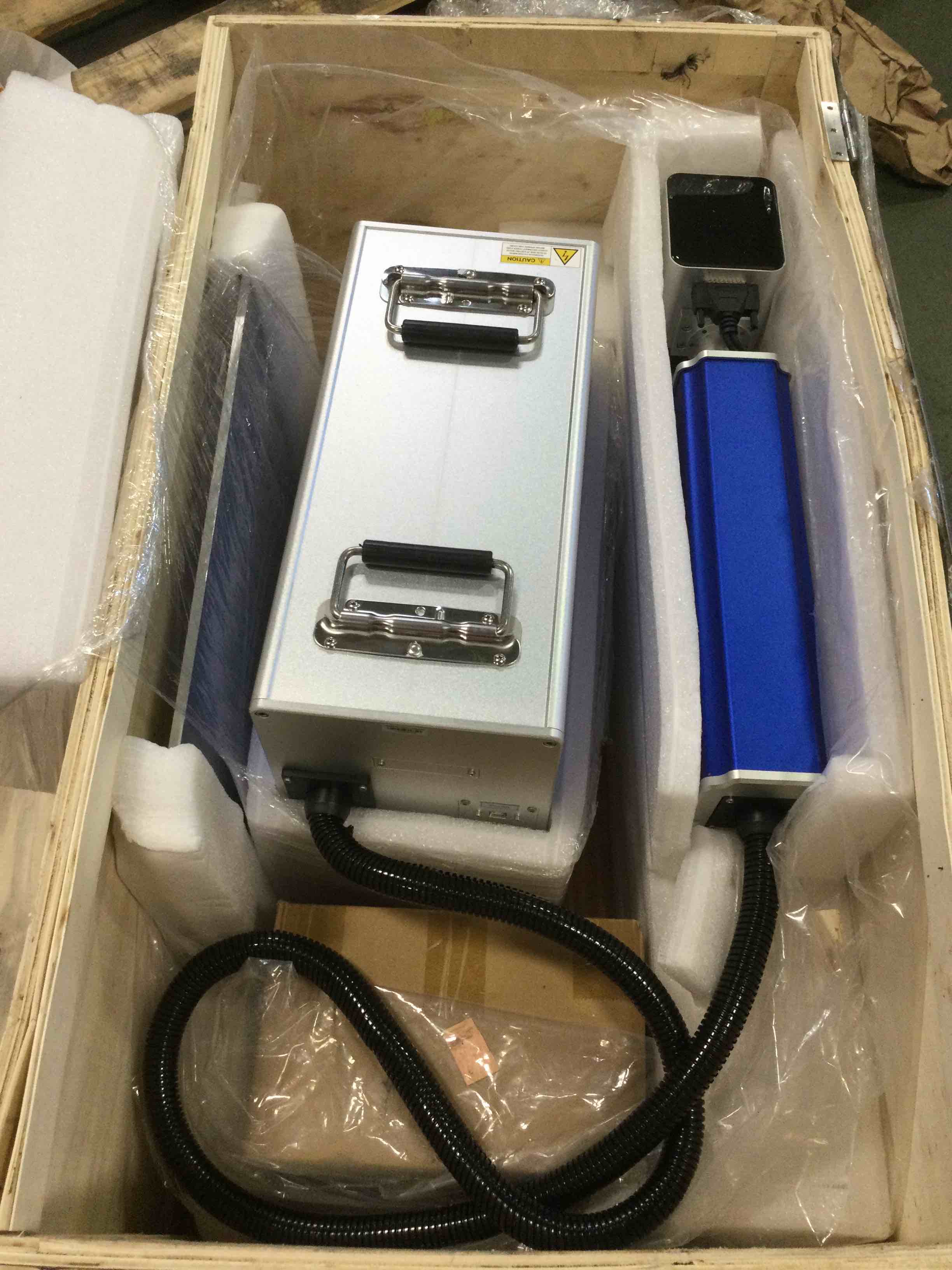 https://s3.amazonaws.com/lotting-images-prod/bidfta/ORG5745103_1707163442836.jpeg