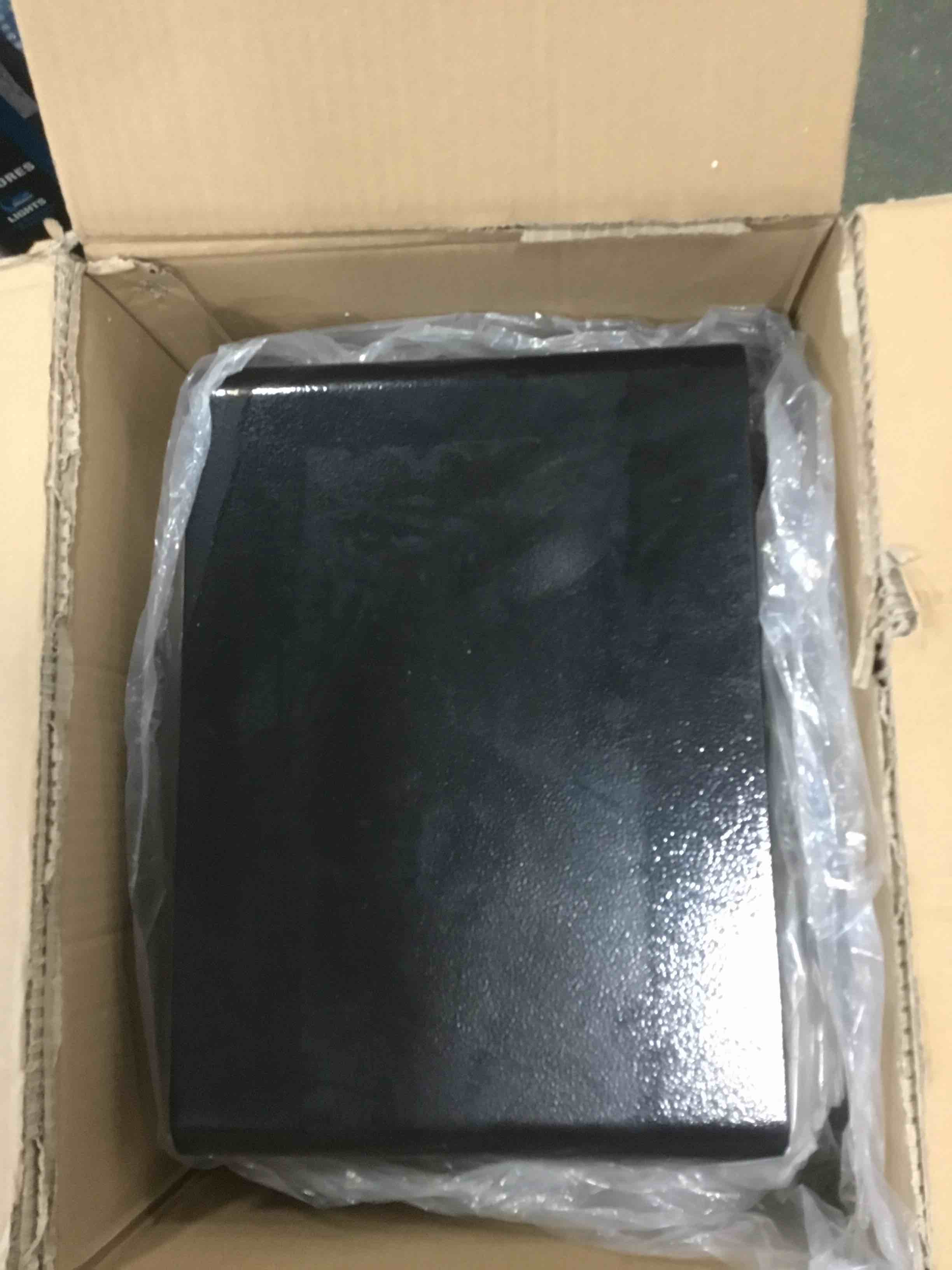 https://s3.amazonaws.com/lotting-images-prod/bidfta/ORG5745996_1706981687240.jpeg