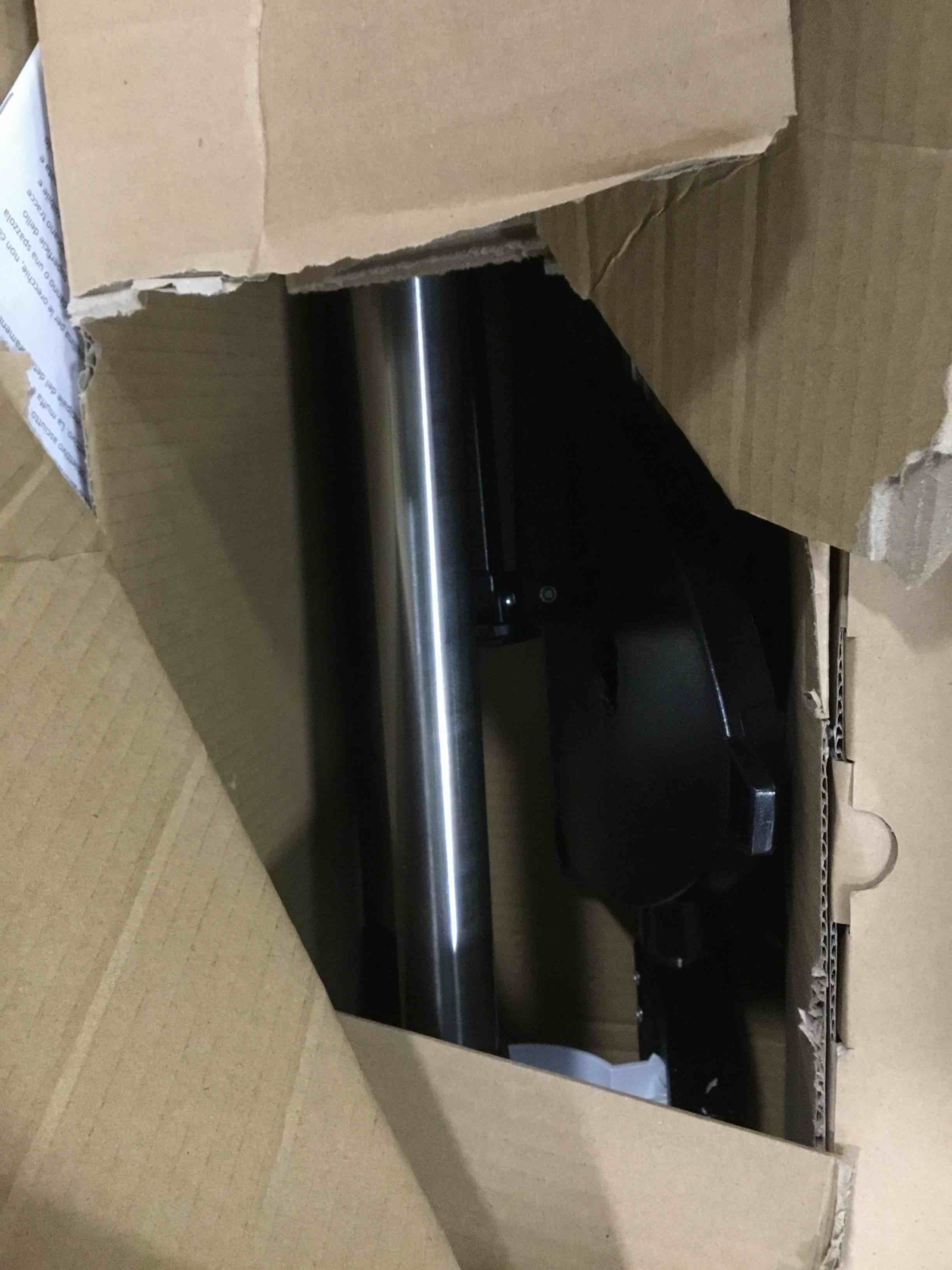 https://s3.amazonaws.com/lotting-images-prod/bidfta/ORG5746054_1706992276051.jpeg
