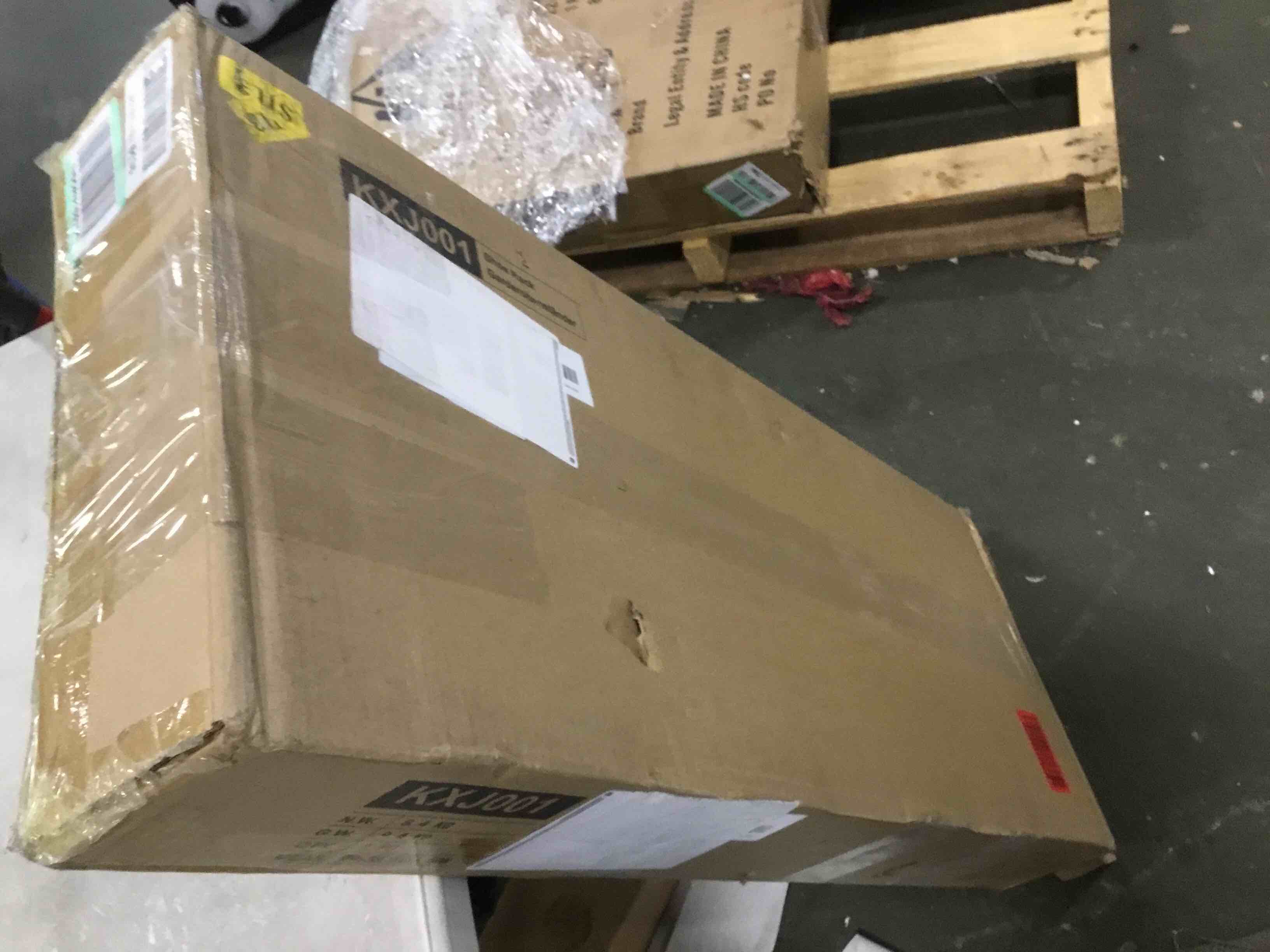 https://s3.amazonaws.com/lotting-images-prod/bidfta/ORG5746064_1706993440944.jpeg