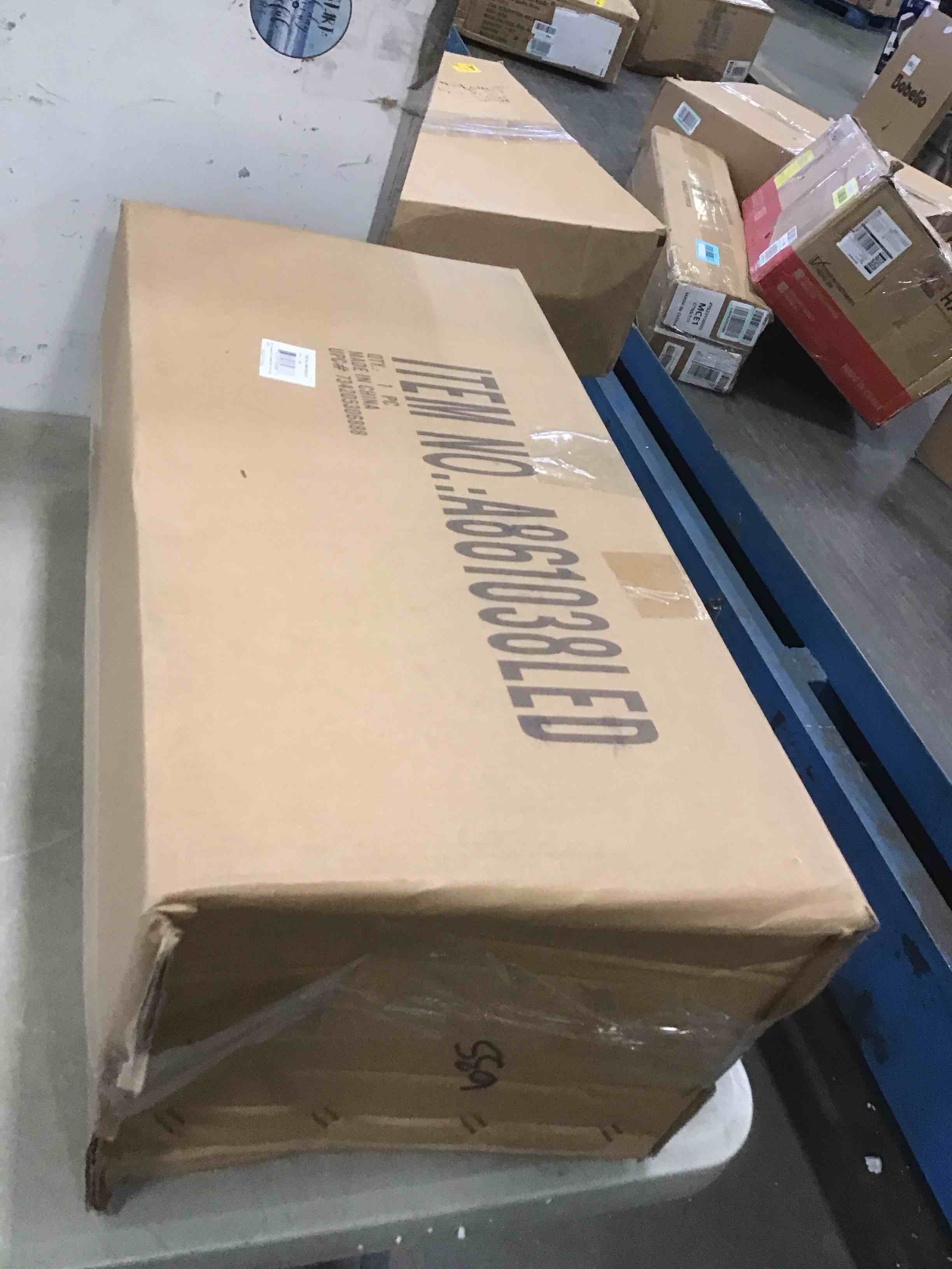 https://s3.amazonaws.com/lotting-images-prod/bidfta/ORG5746635_1707322079802.jpeg