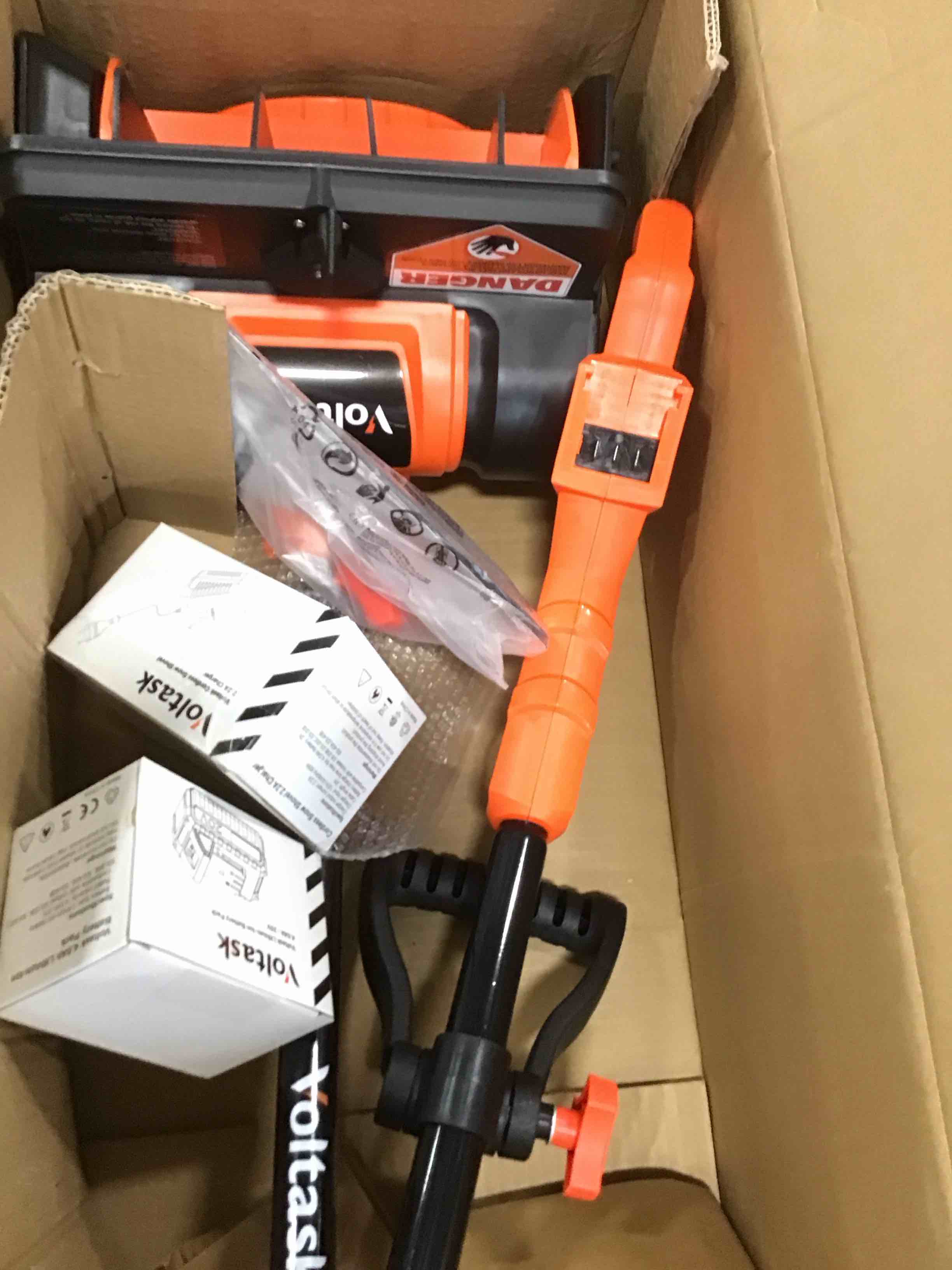 https://s3.amazonaws.com/lotting-images-prod/bidfta/ORG5746839_1707403523628.jpeg