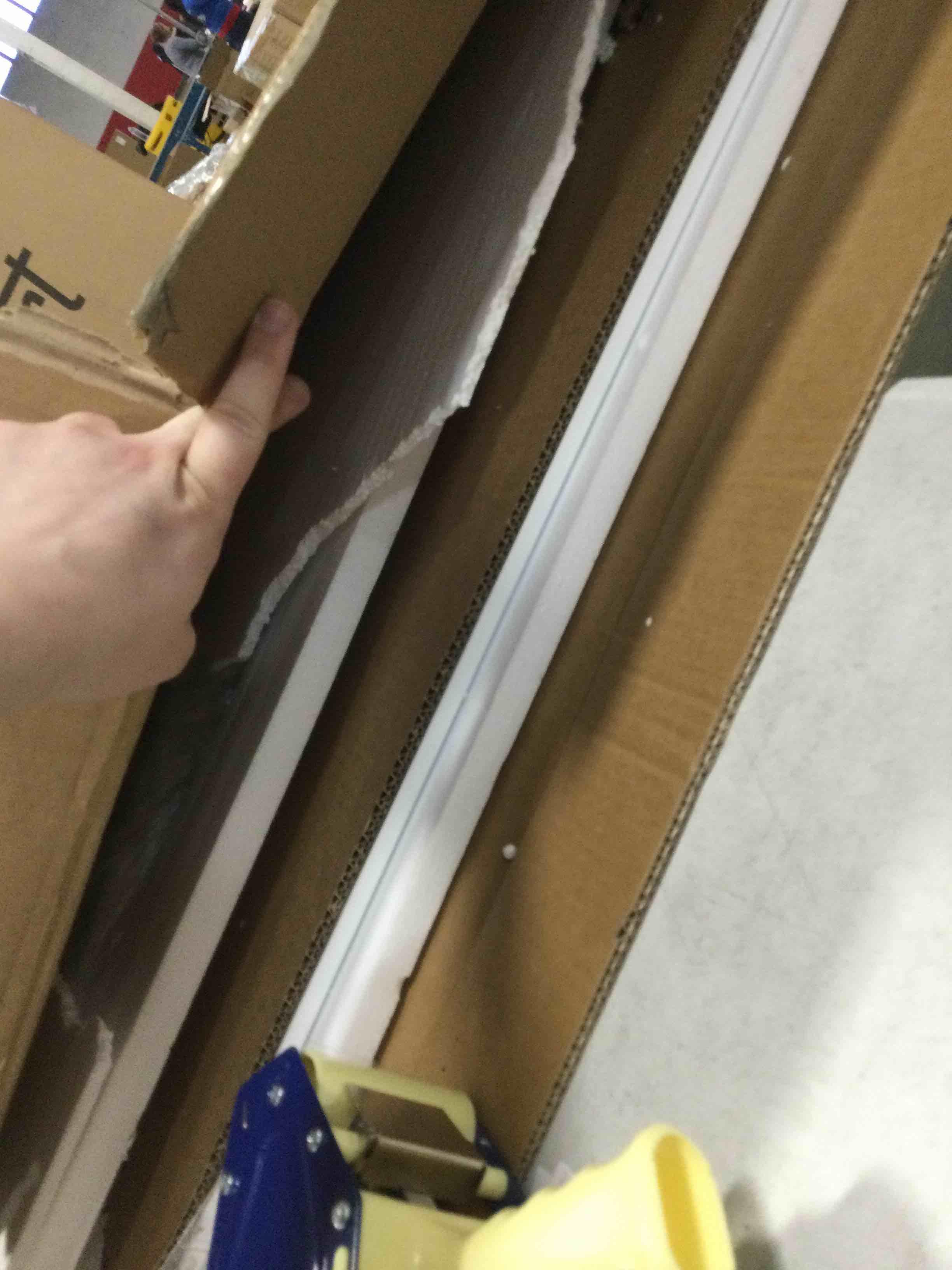 https://s3.amazonaws.com/lotting-images-prod/bidfta/ORG5747169_1706709620334.jpeg