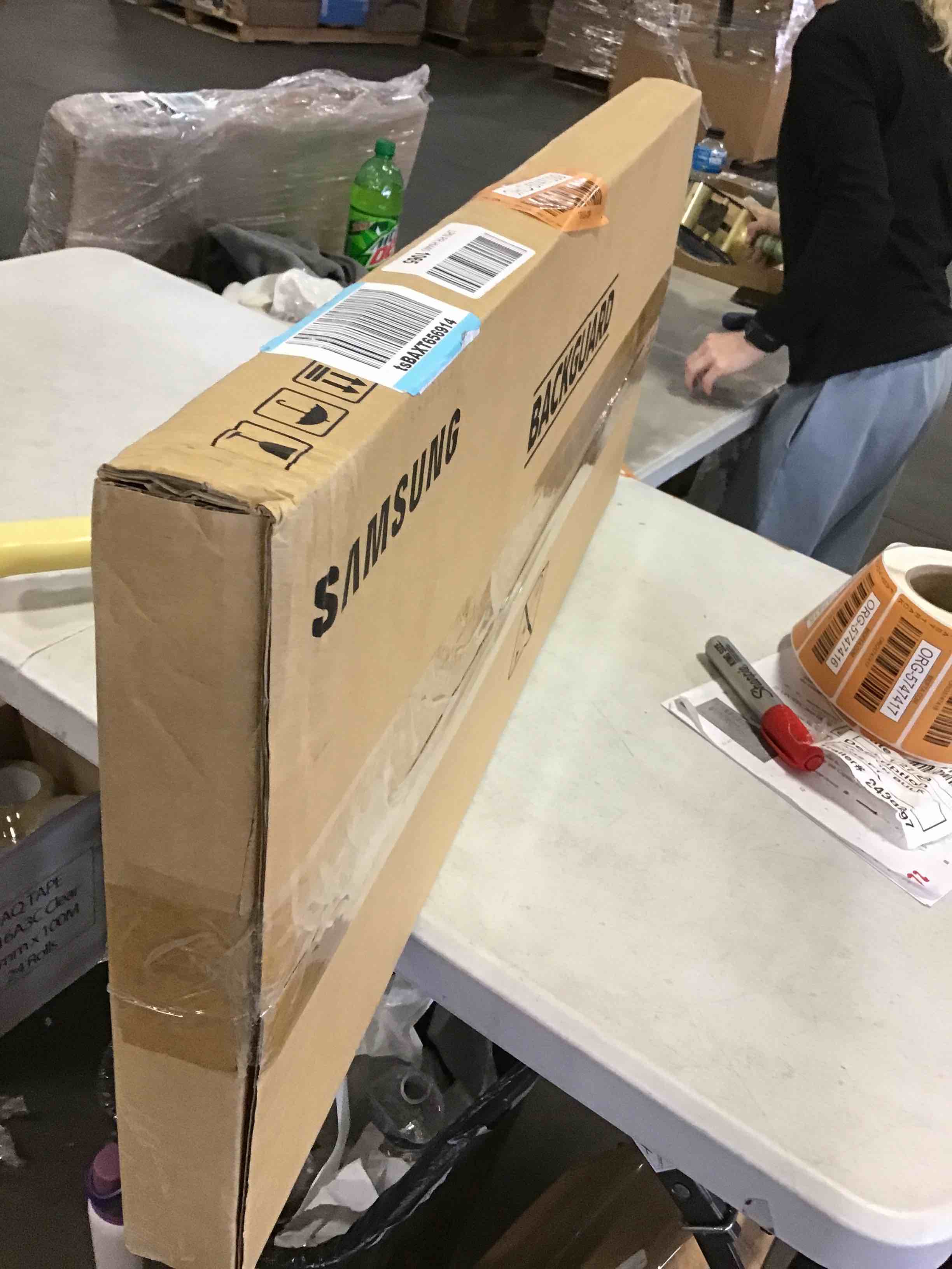 https://s3.amazonaws.com/lotting-images-prod/bidfta/ORG5747399_1706817419475.jpeg