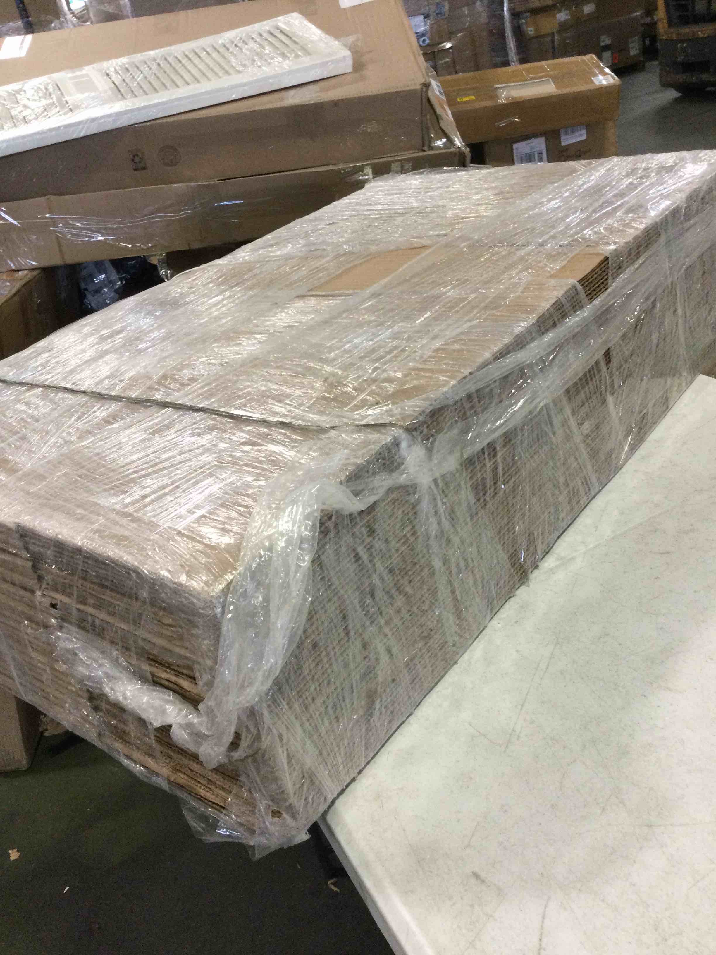 https://s3.amazonaws.com/lotting-images-prod/bidfta/ORG5747533_1706899577545.jpeg