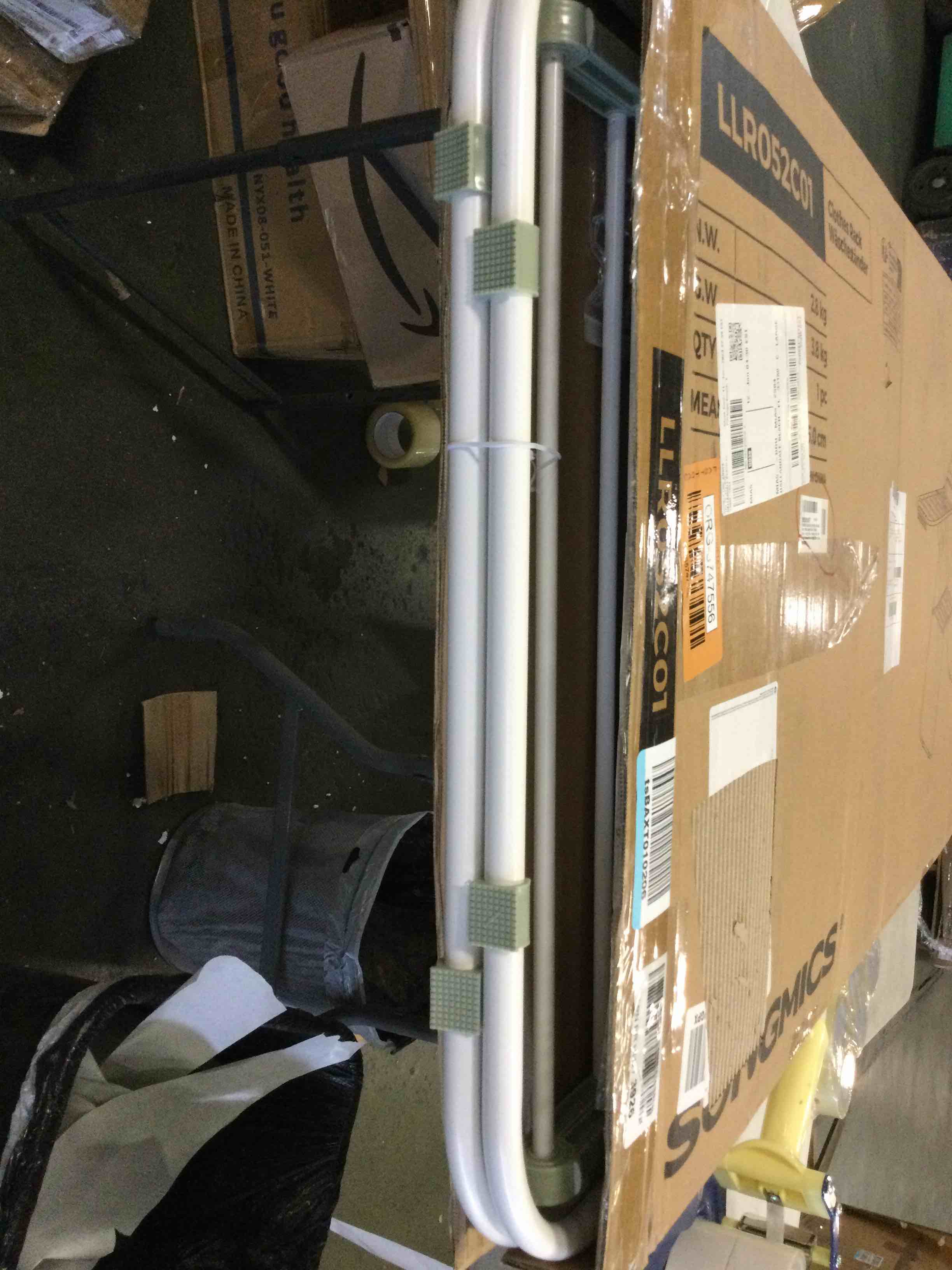 https://s3.amazonaws.com/lotting-images-prod/bidfta/ORG5747556_1706903812964.jpeg