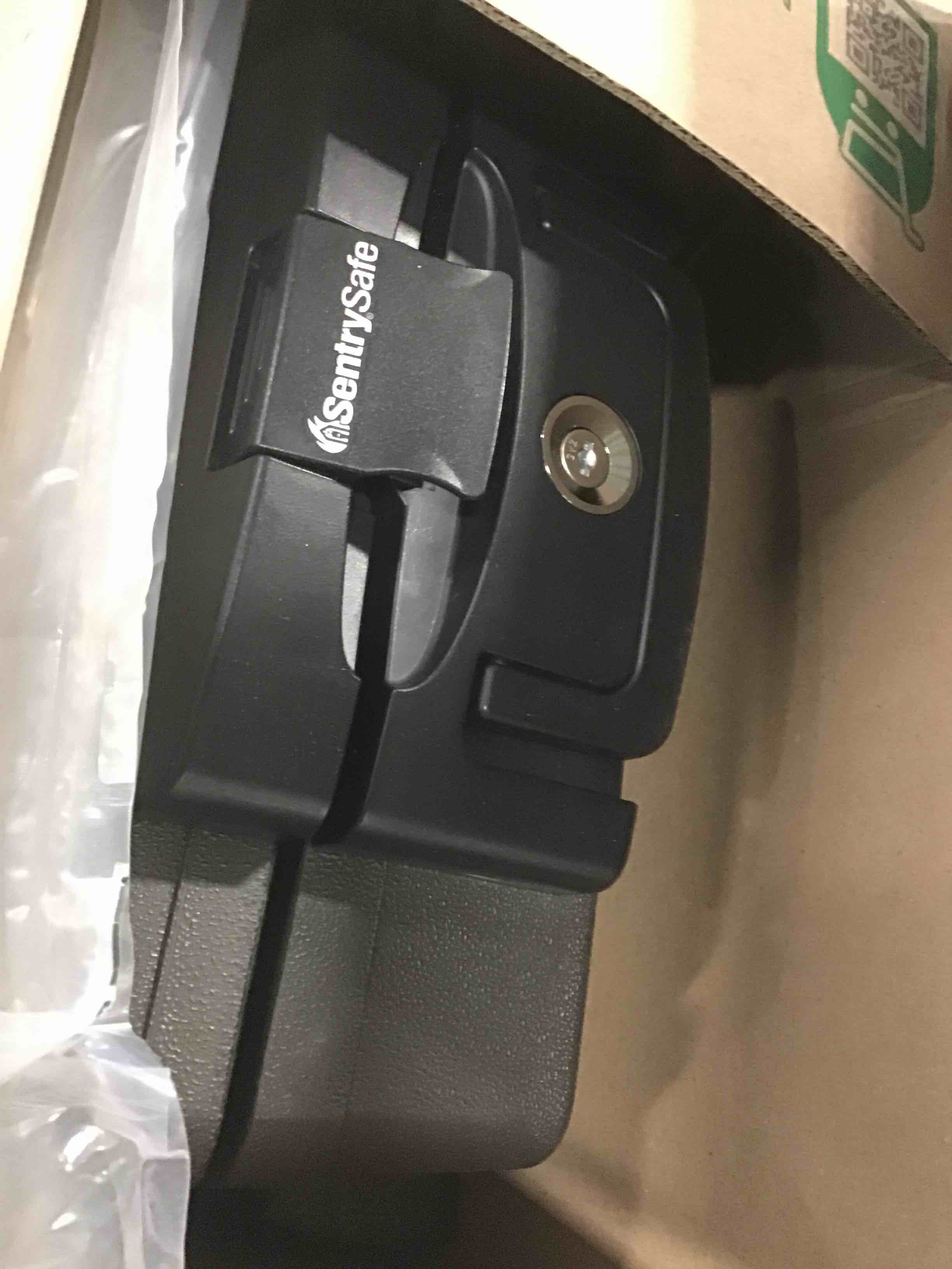 https://s3.amazonaws.com/lotting-images-prod/bidfta/ORG5748336_1707419130560.jpeg