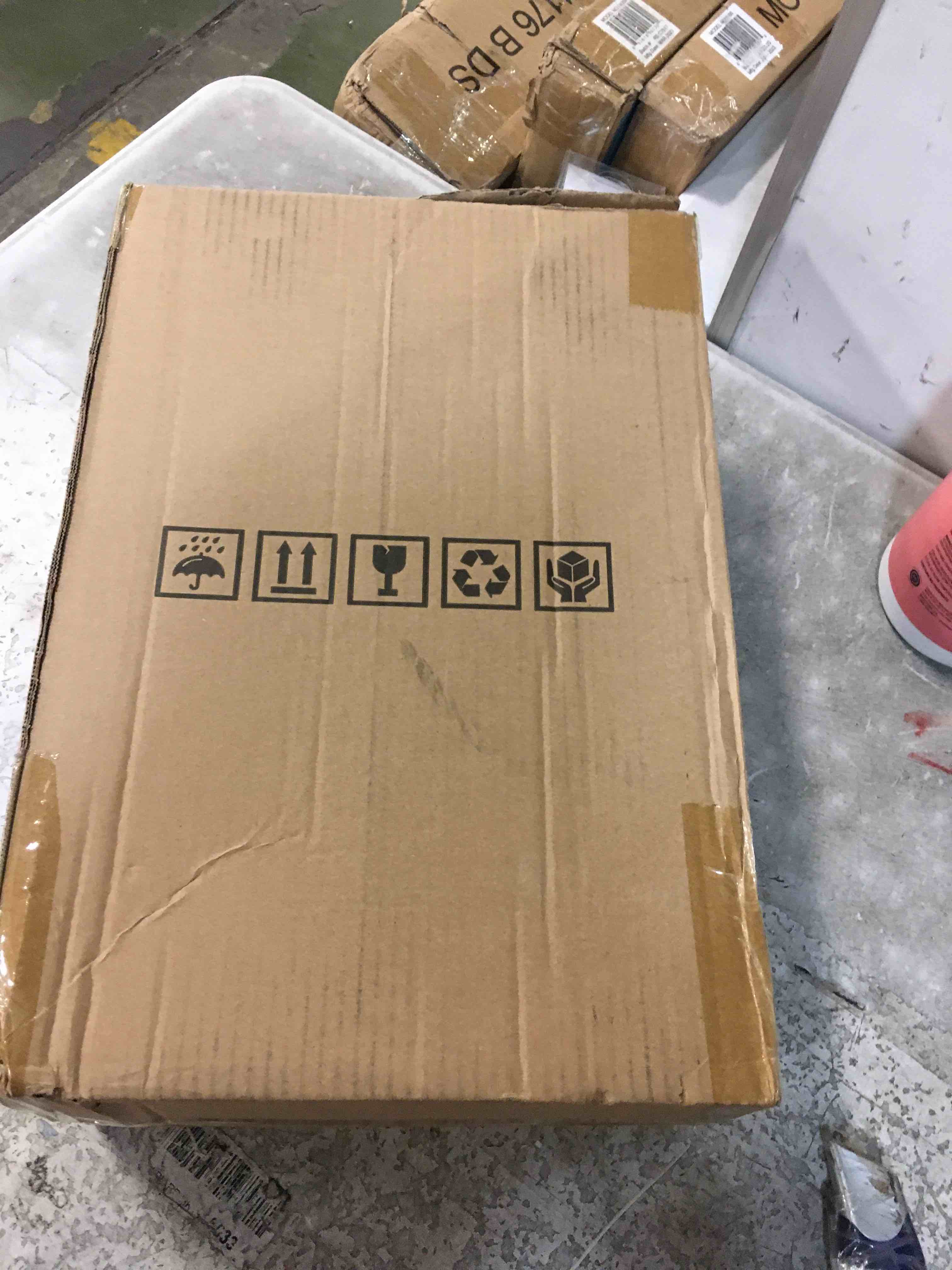 https://s3.amazonaws.com/lotting-images-prod/bidfta/ORG5748462_1706629317633.jpeg
