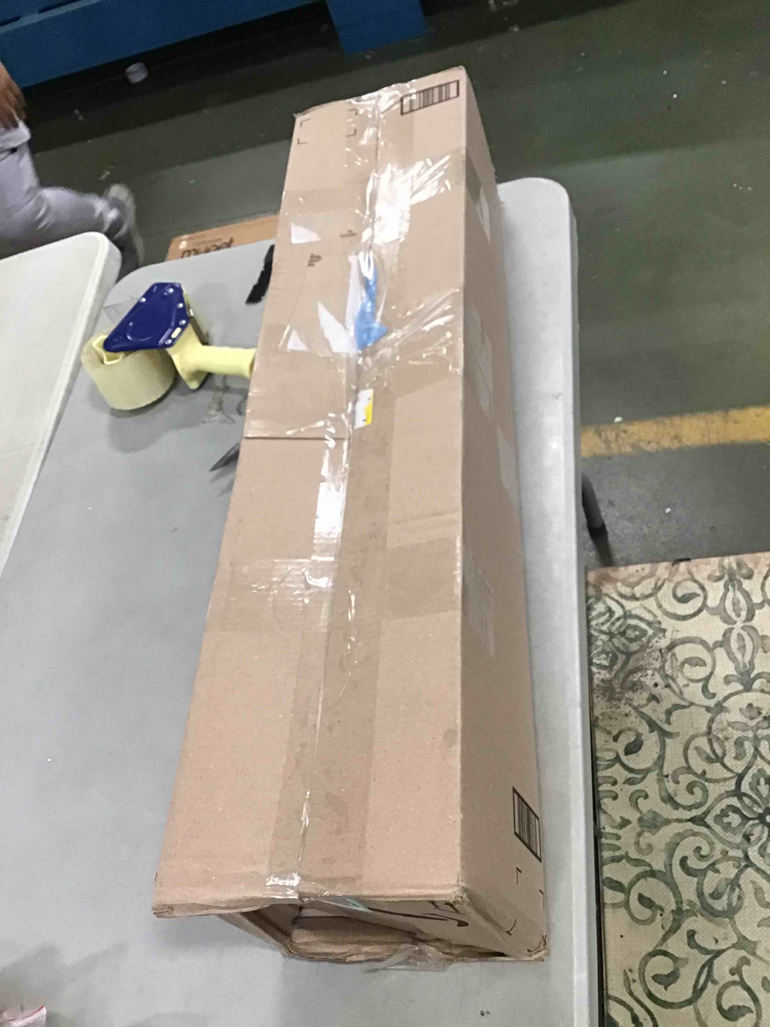 https://s3.amazonaws.com/lotting-images-prod/bidfta/ORG5749104_1707140933376.jpeg