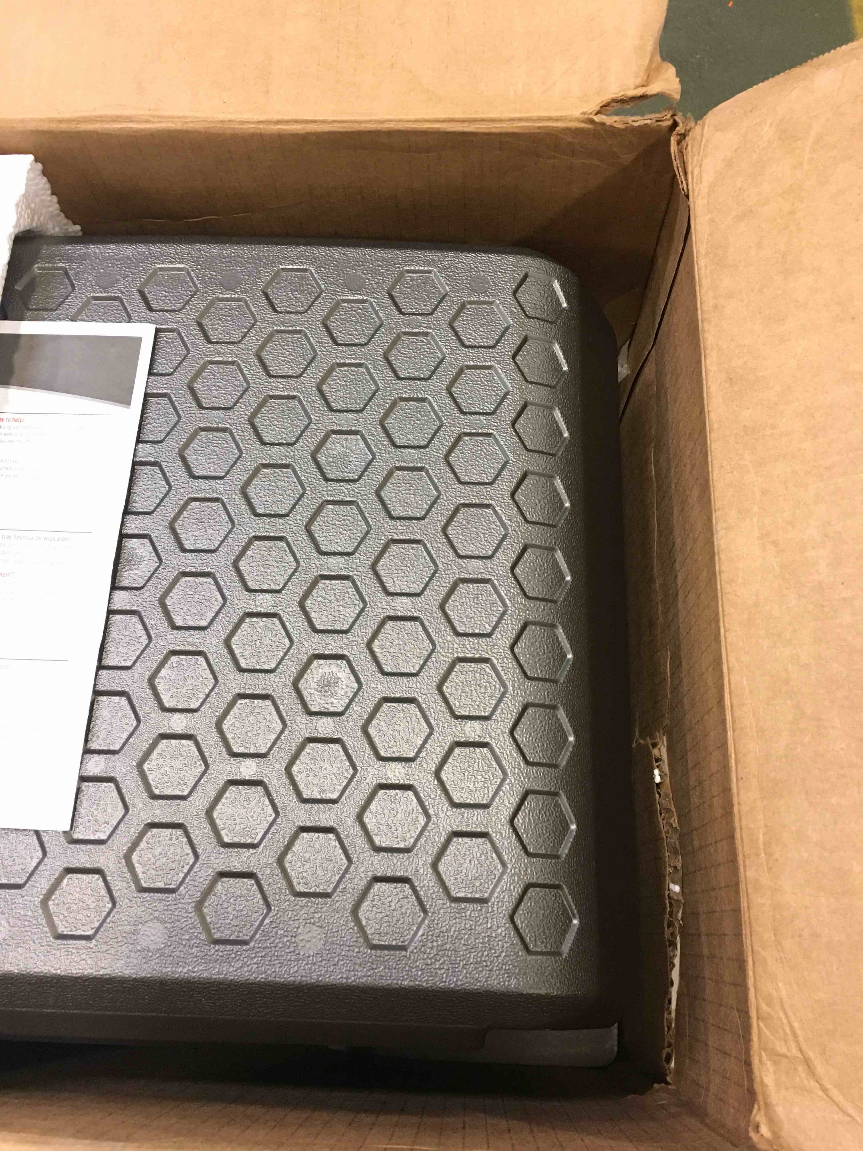 https://s3.amazonaws.com/lotting-images-prod/bidfta/ORG5749383_1707239877758.jpeg