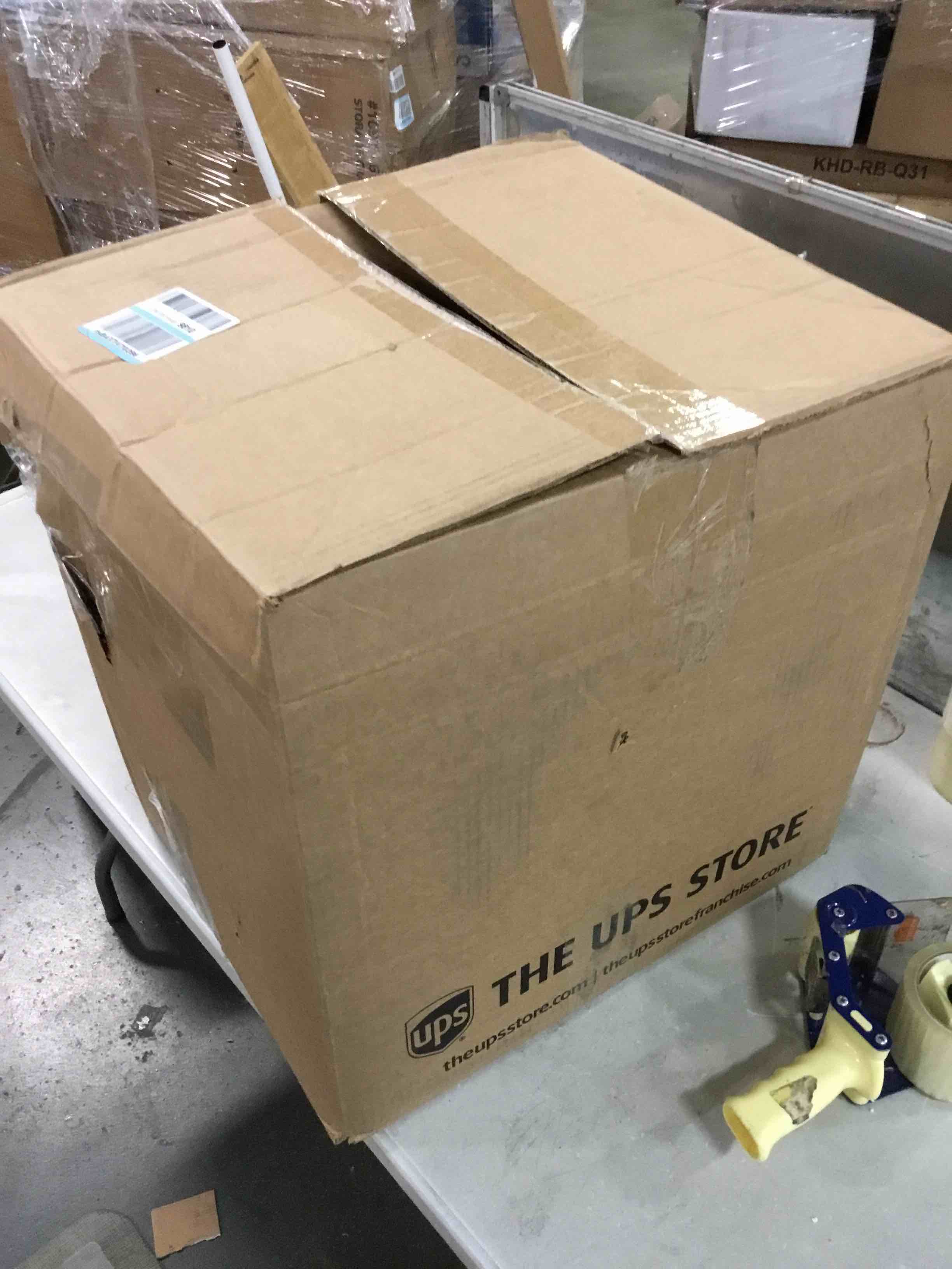 https://s3.amazonaws.com/lotting-images-prod/bidfta/ORG5749464_1708002370902.jpeg