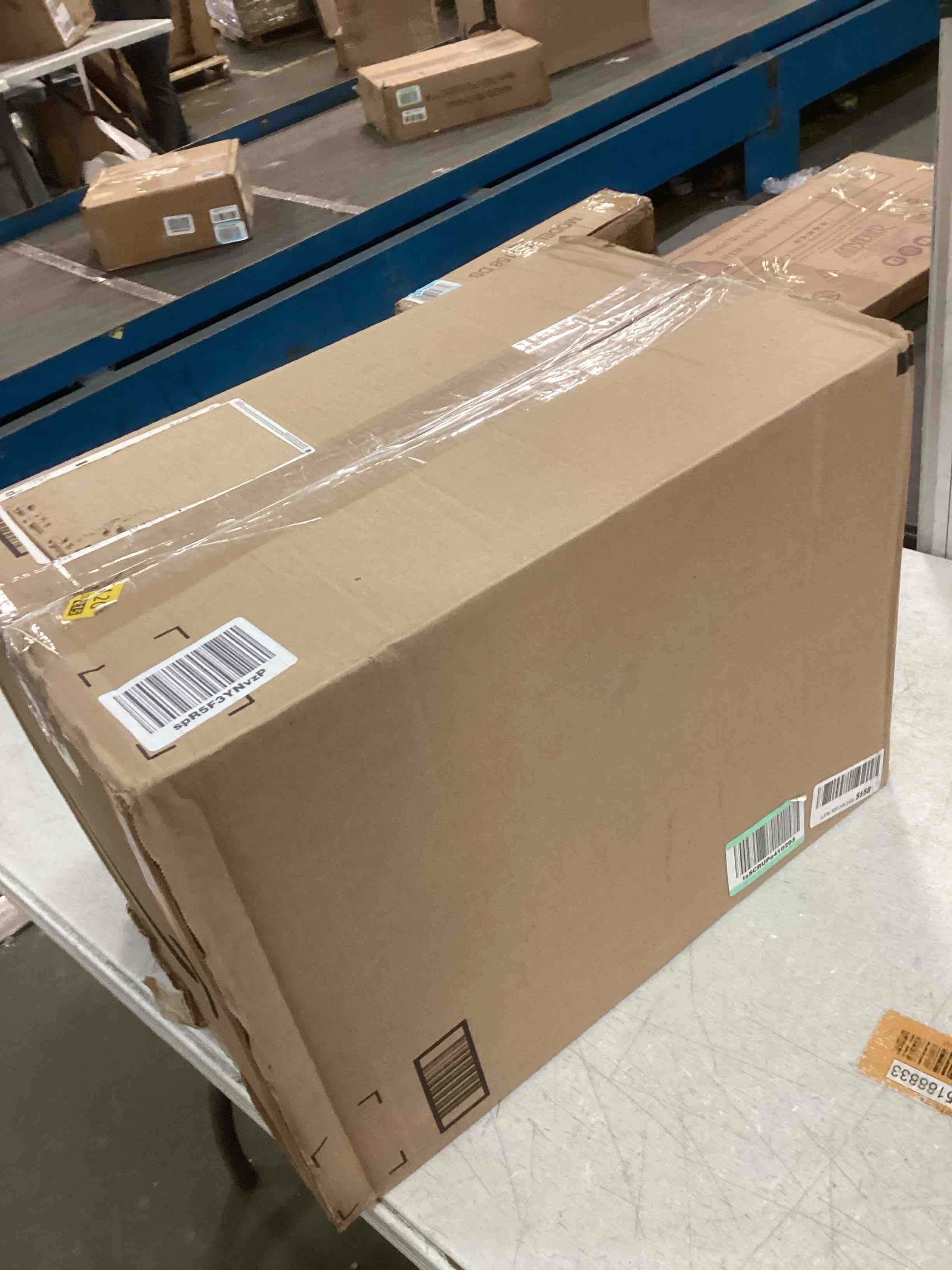 https://s3.amazonaws.com/lotting-images-prod/bidfta/ORG5750118_1707230186990.jpeg