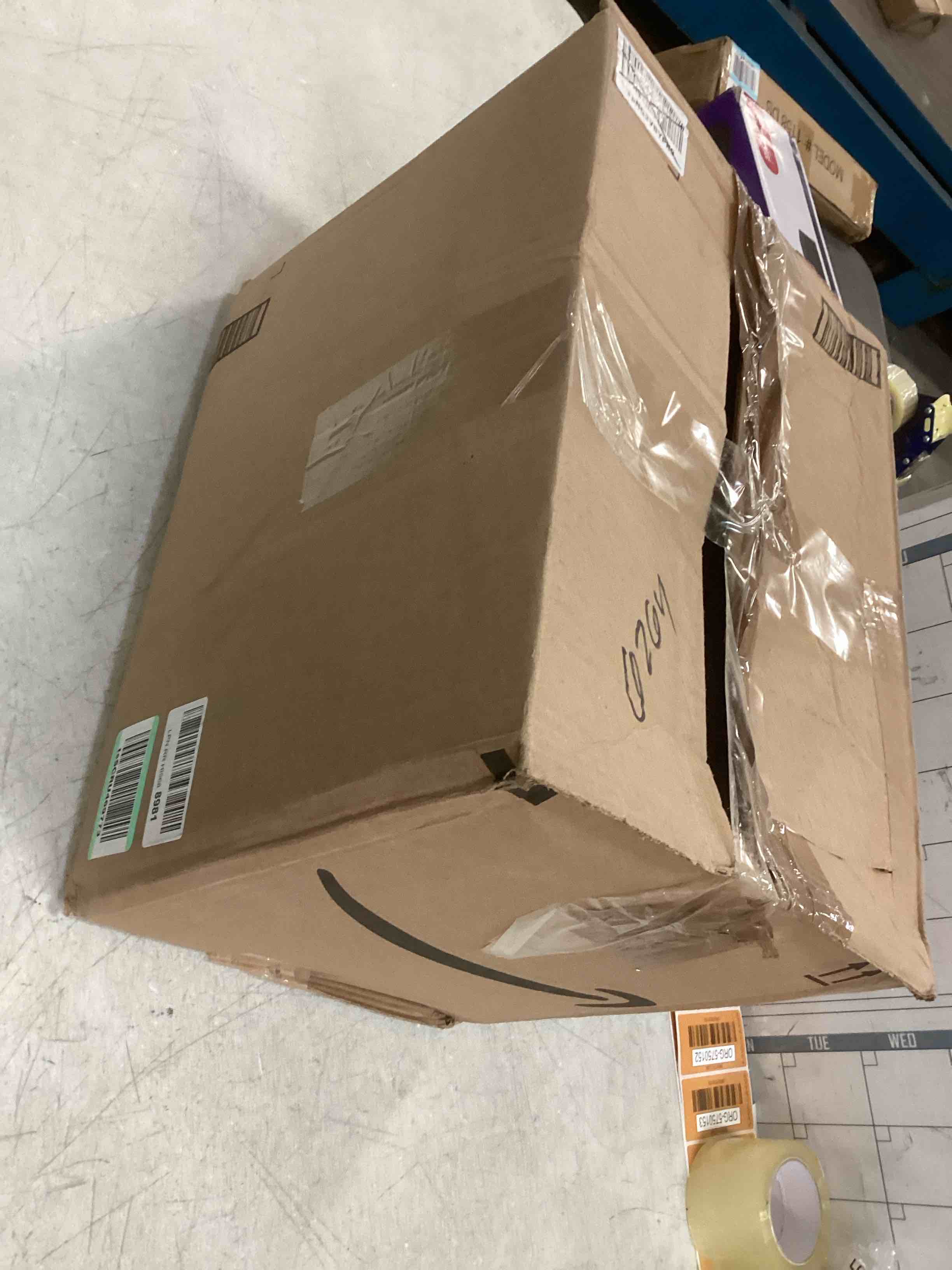 https://s3.amazonaws.com/lotting-images-prod/bidfta/ORG5750136_1707232970411.jpeg