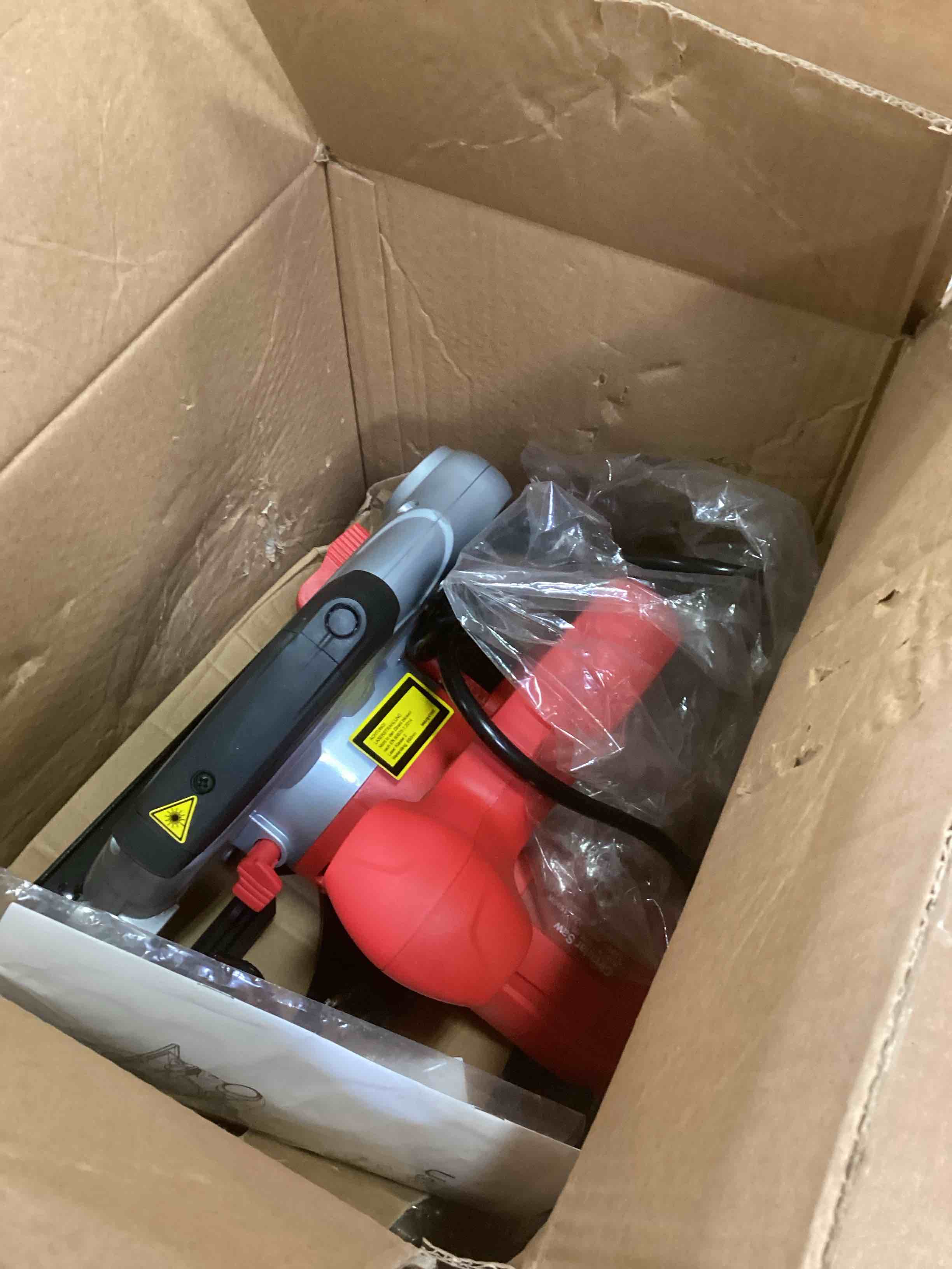 https://s3.amazonaws.com/lotting-images-prod/bidfta/ORG5750170_1707237442299.jpeg