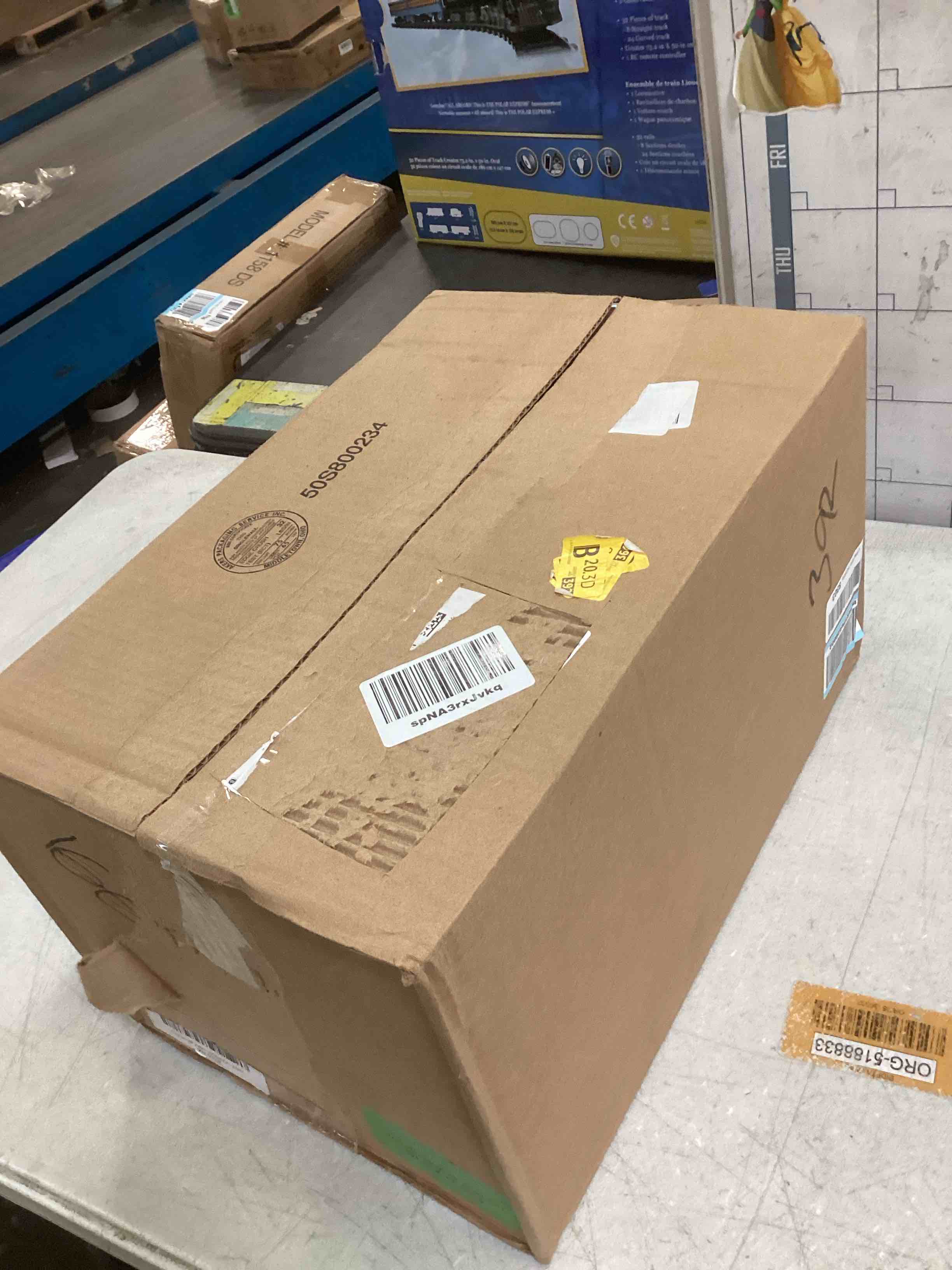 https://s3.amazonaws.com/lotting-images-prod/bidfta/ORG5750187_1707239493736.jpeg