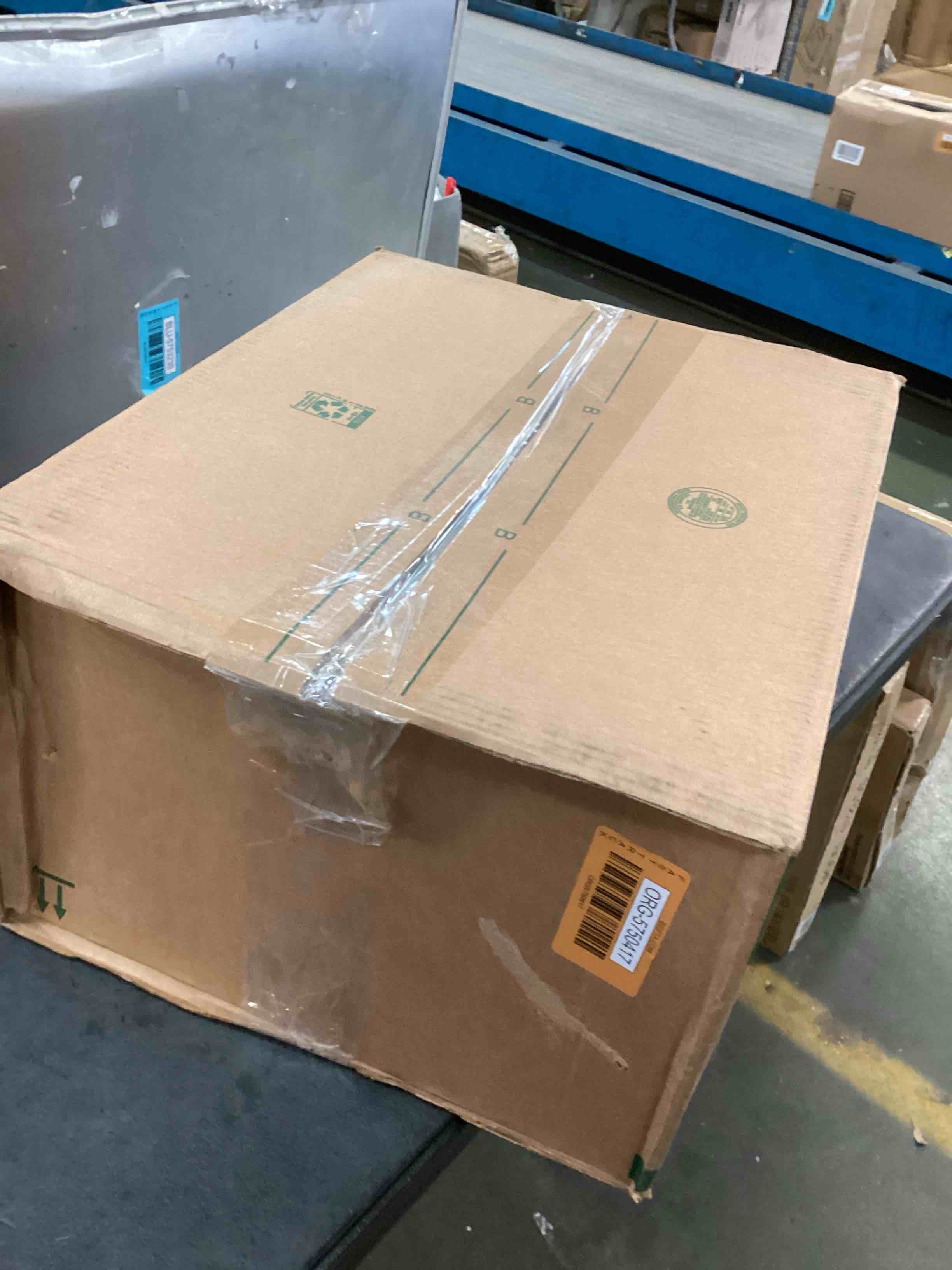 https://s3.amazonaws.com/lotting-images-prod/bidfta/ORG5750417_1707402033768.jpeg
