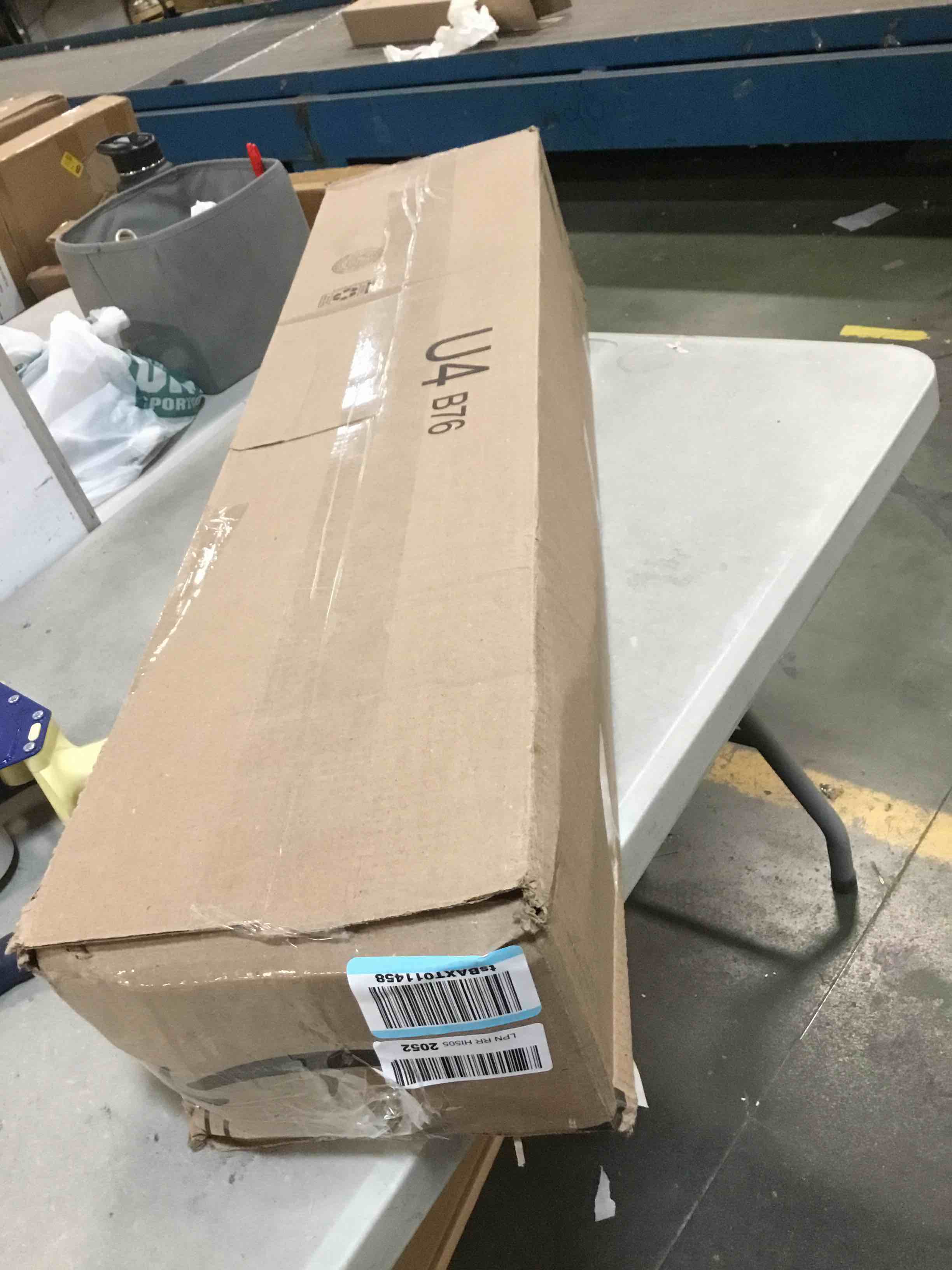 https://s3.amazonaws.com/lotting-images-prod/bidfta/ORG5750575_1707740236439.jpeg