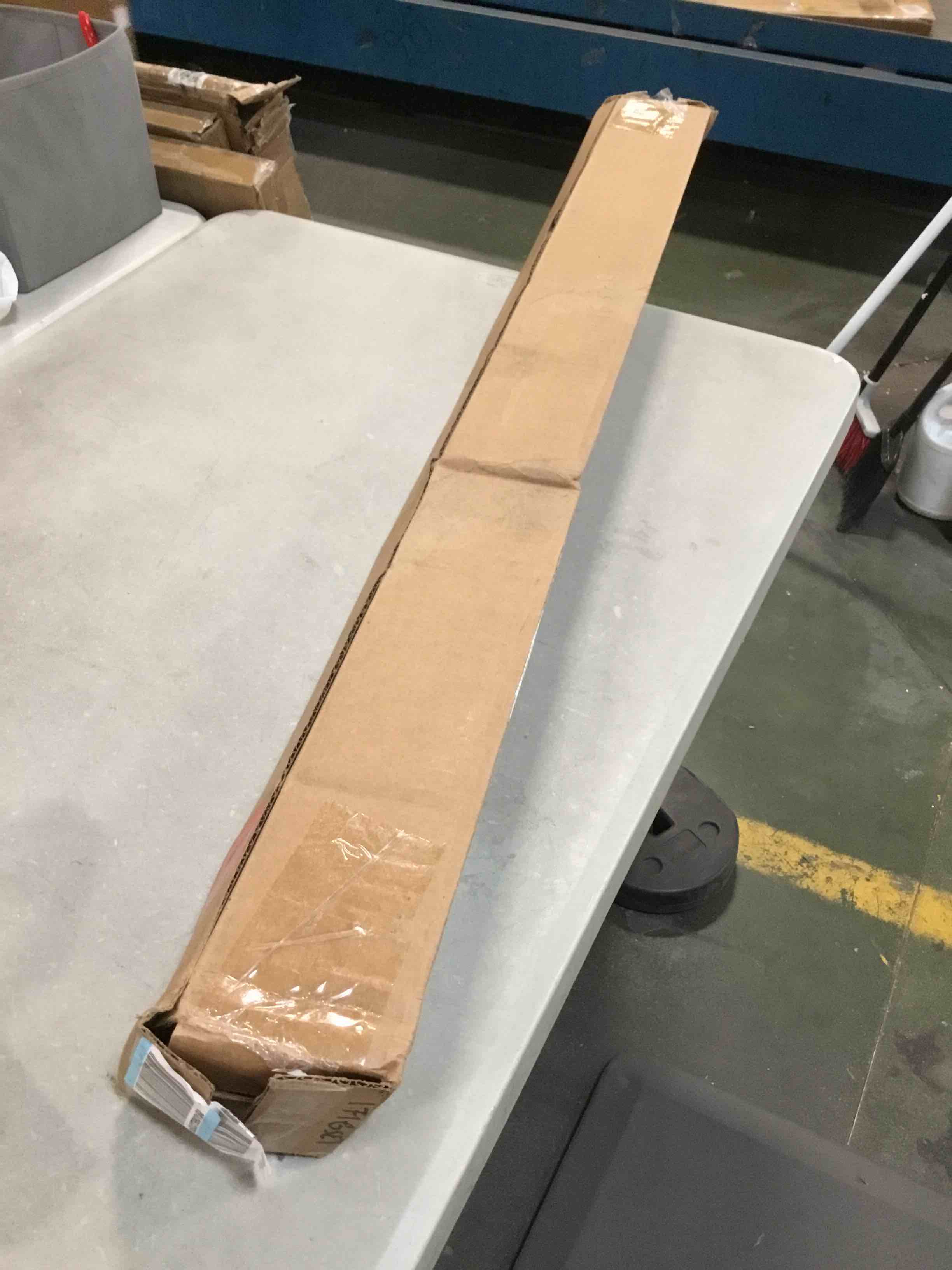https://s3.amazonaws.com/lotting-images-prod/bidfta/ORG5750797_1707771312993.jpeg