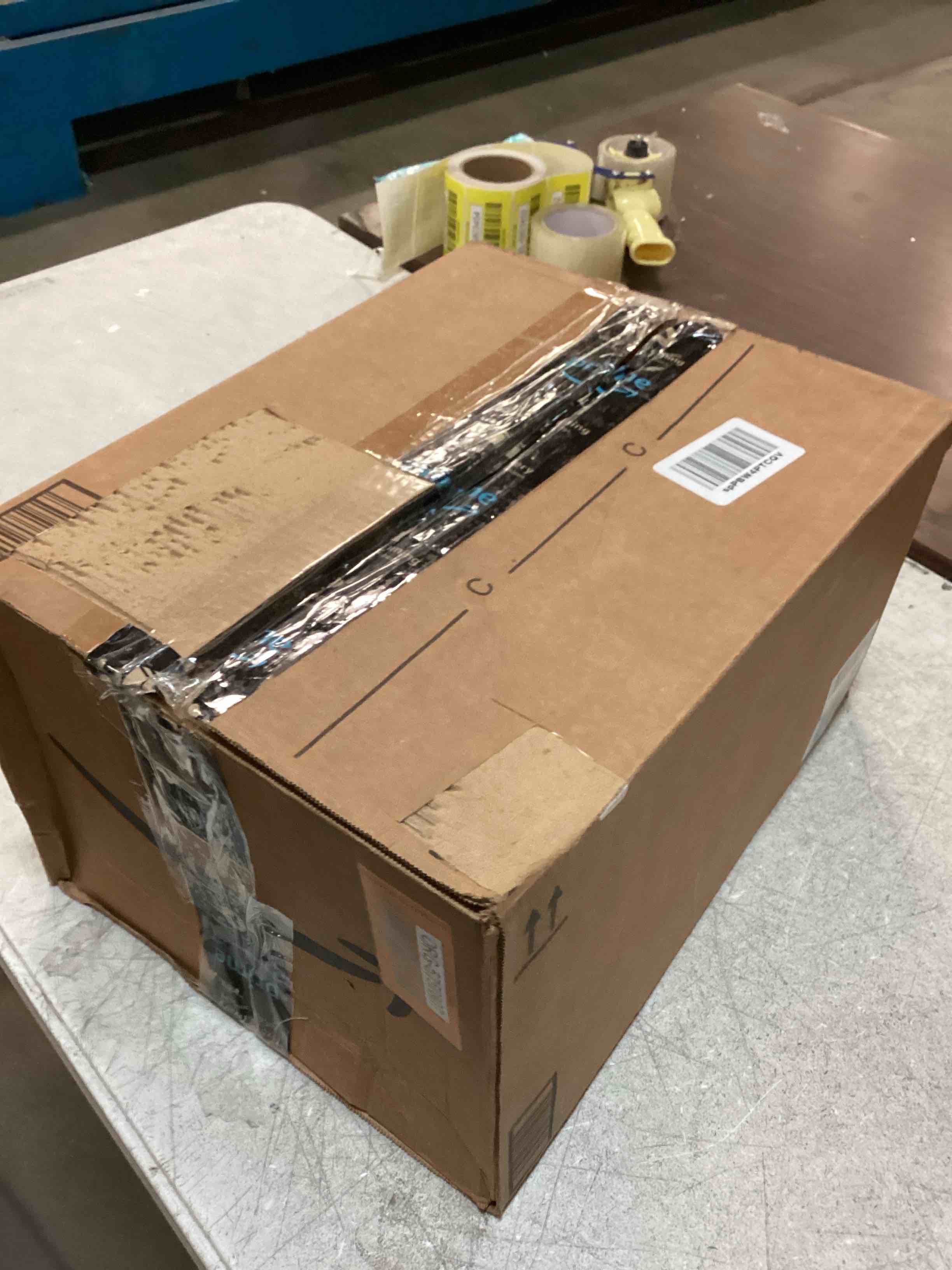 https://s3.amazonaws.com/lotting-images-prod/bidfta/ORG5750807_1707826716849.jpeg